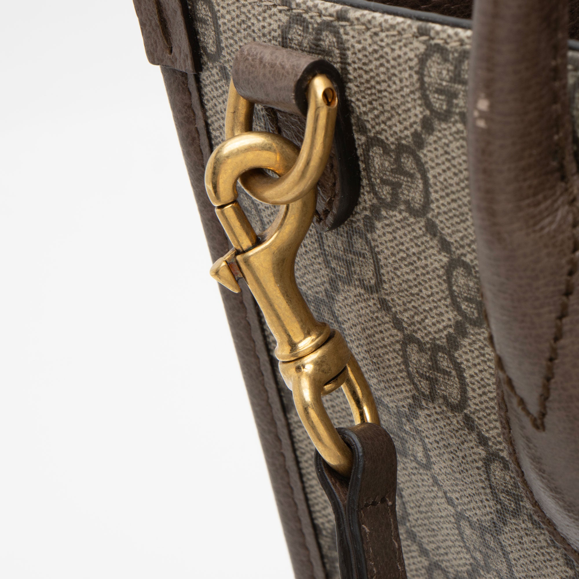 Gucci x Disney GG Supreme Donald Duck Medium Tote (SHF-2Aw3L3)