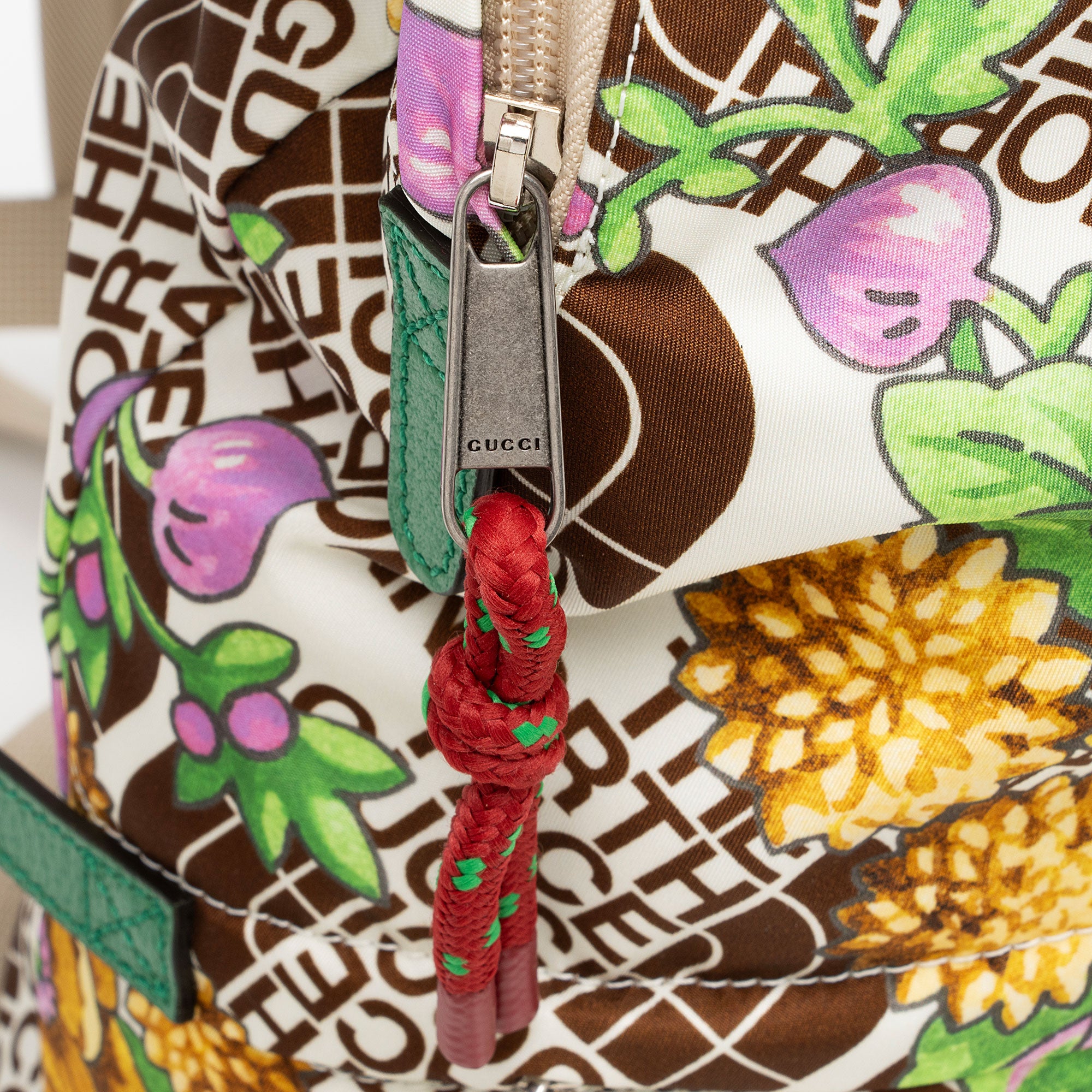 Gucci x North Face Econyl Floral Medium Backpack (SHF-n5hcsi)