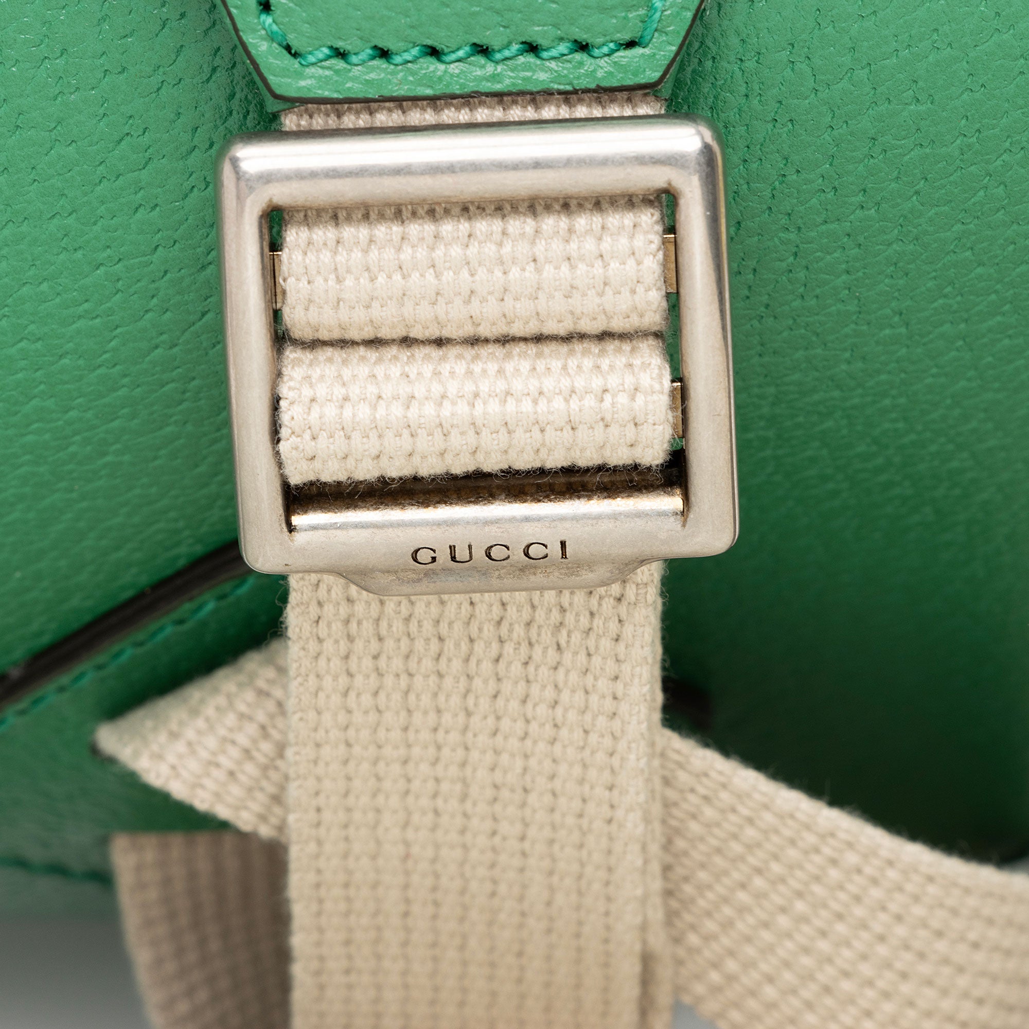 Gucci x North Face Econyl Floral Medium Backpack (SHF-n5hcsi)