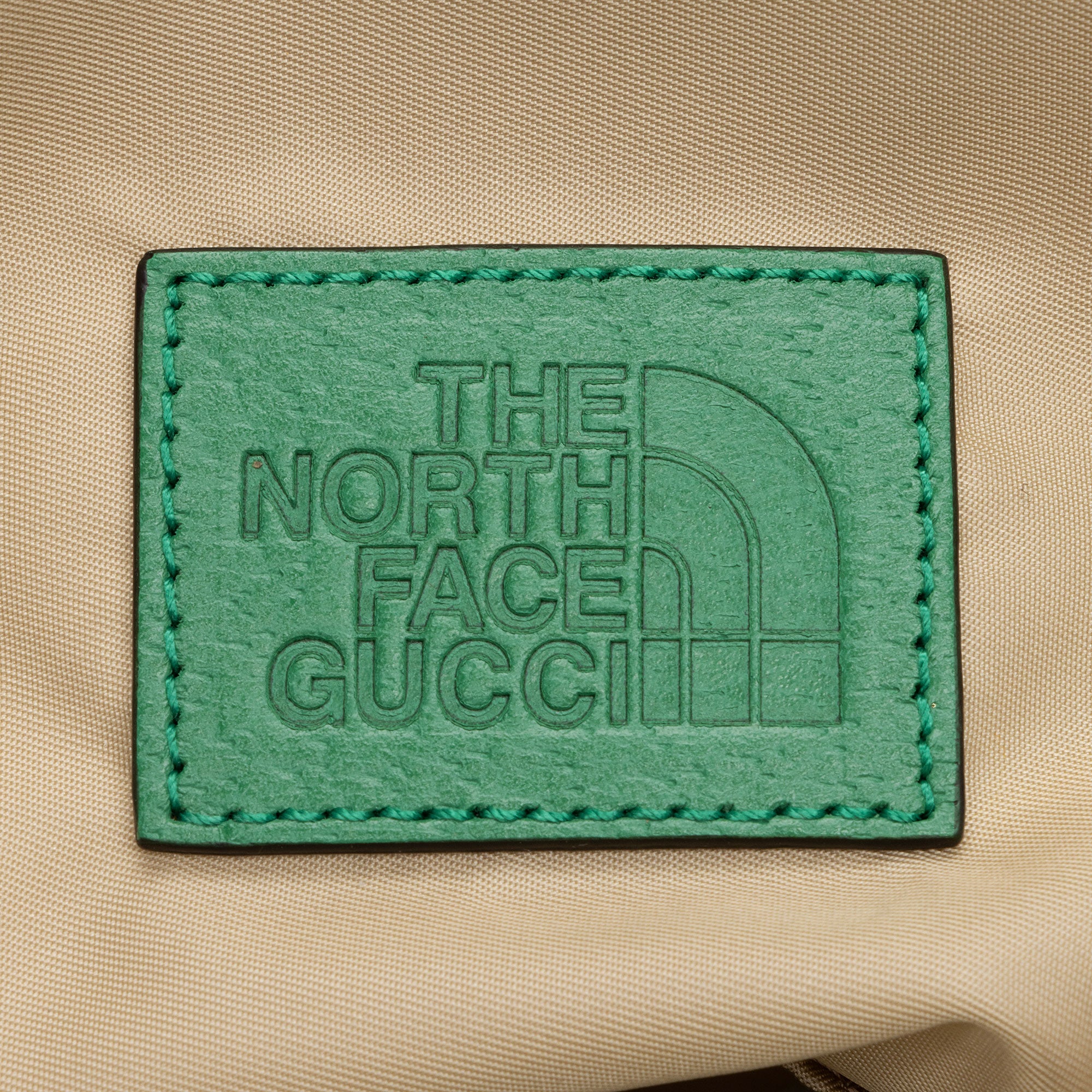 Gucci x North Face Econyl Floral Medium Backpack (SHF-n5hcsi)