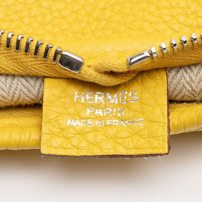 Hermes Clemence Leather Massai PM Bag (SHF-qeT8Q0)