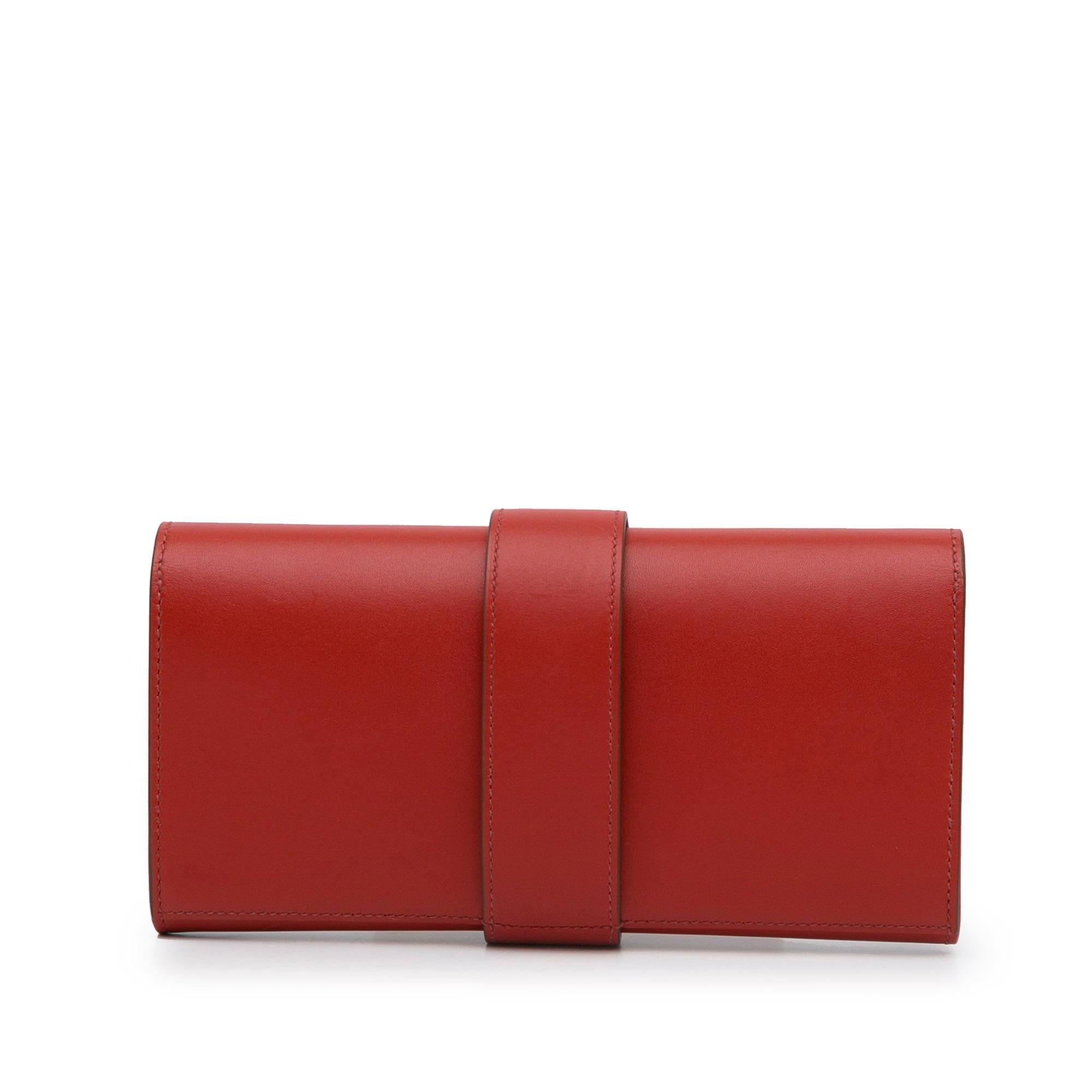 Hermes Medor Leather Clutch Bag (SHG-R1EcqA)