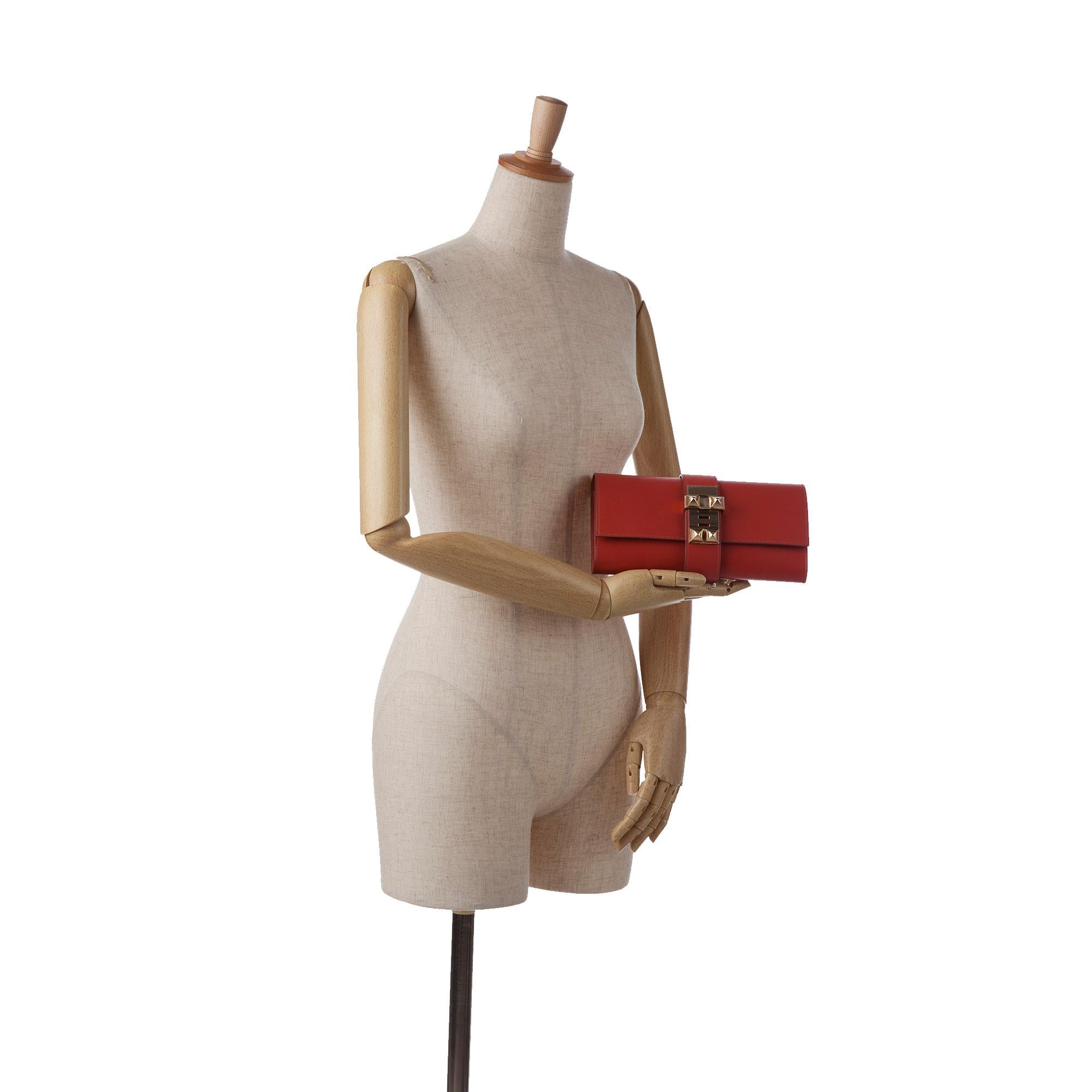 Hermes Medor Leather Clutch Bag (SHG-R1EcqA)