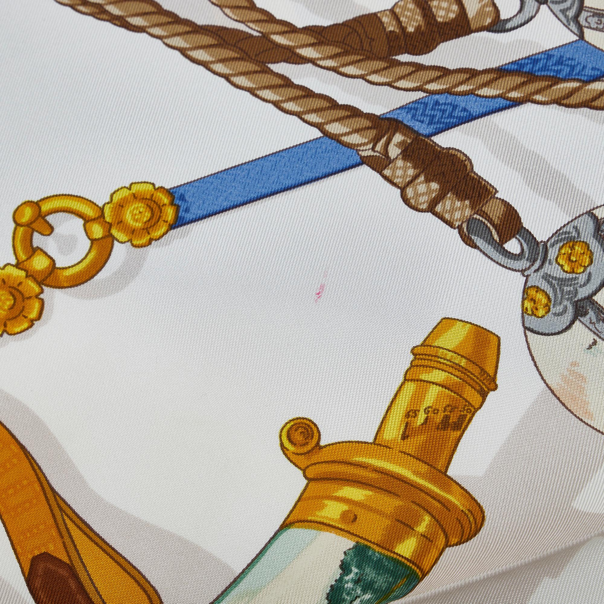 Hermes Memoire d'Hermes Silk Scarf (SHG-wSuI4Z)