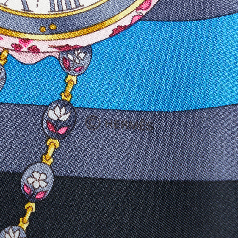Hermes Parmi les Fleurs Je Compte les Heures Silk Scarf (SHG-xXuLMp)