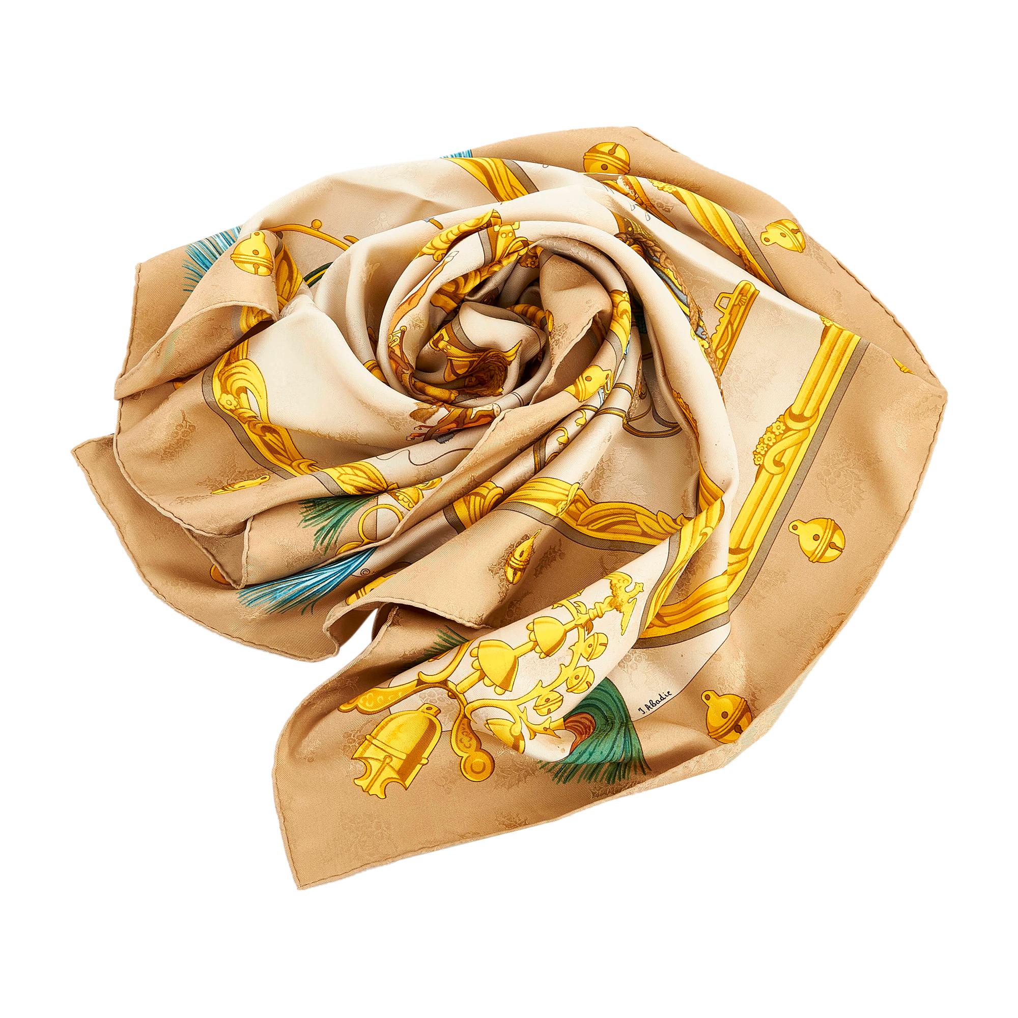 Hermes Plumes et Grelots Silk Scarf (SHG-VFpLbh)