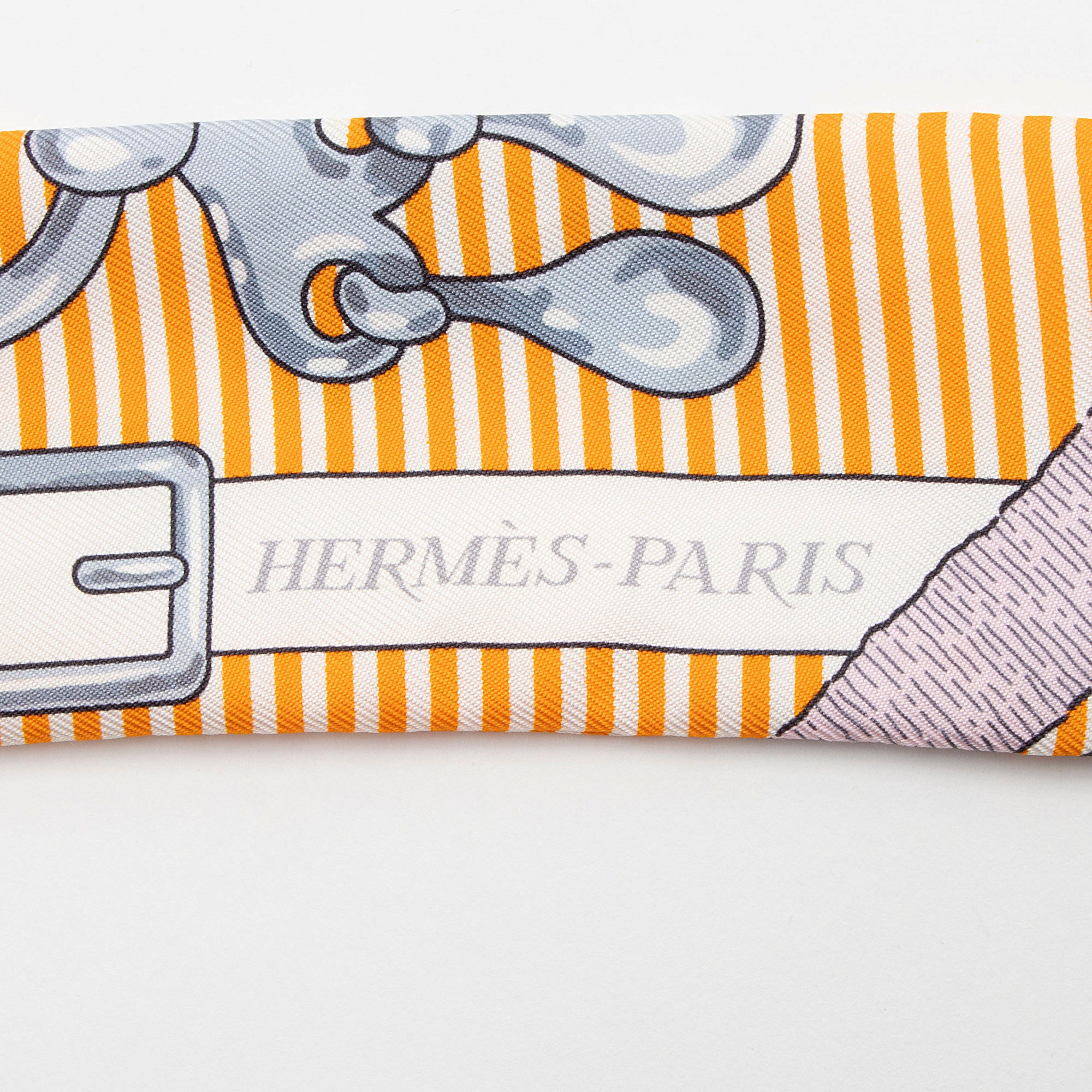 Hermes Silk Mors à Jouets Chemise Twilly Scarf