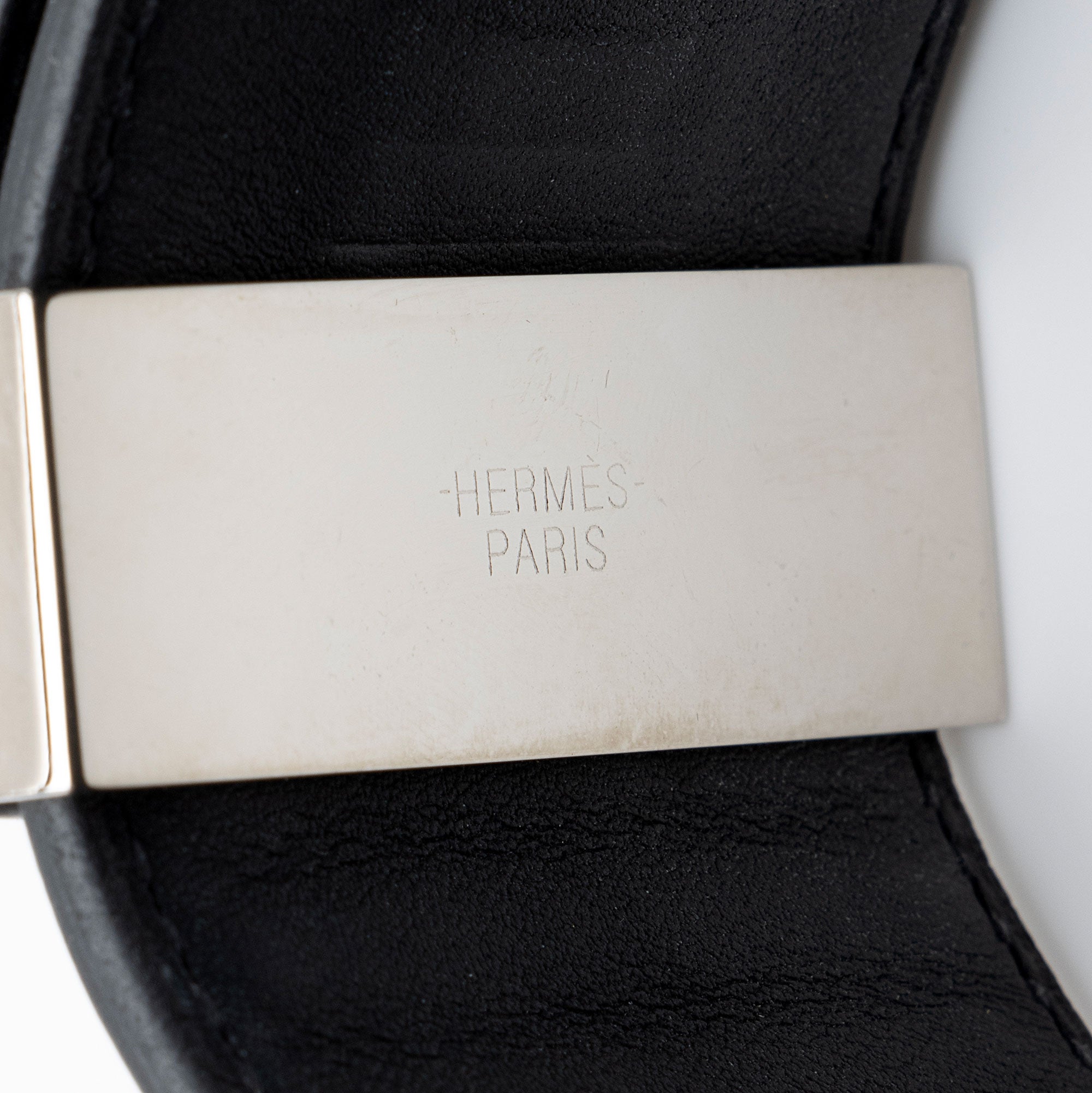 Hermes Swift Calfskin Embroidered Collier de Chien Bracelet (SHF-7bQ1PW)