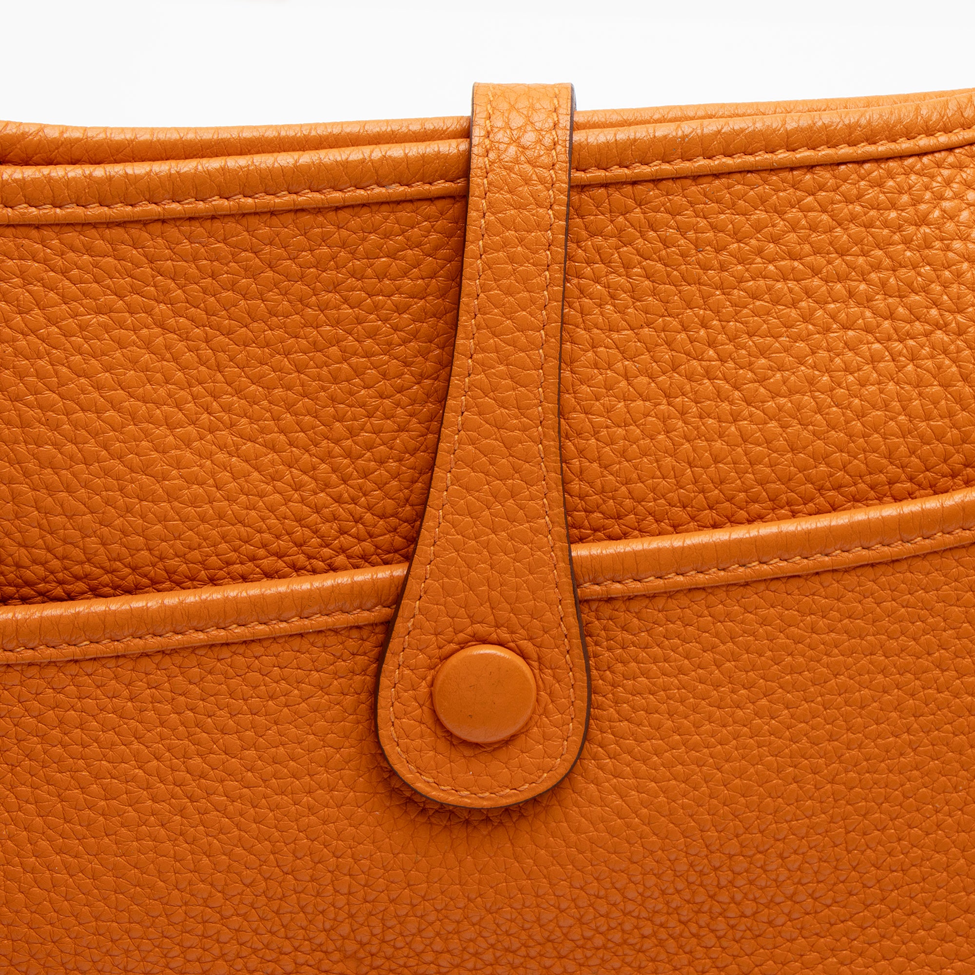 Hermes Taurillon Clemence Evelyne III PM Shoulder Bag