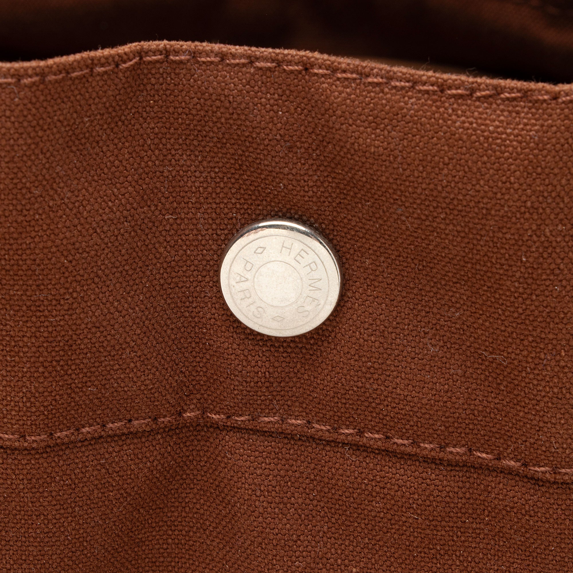 Hermes Vintage Canvas Herline MM Tote (SHF-ZDuu4C)