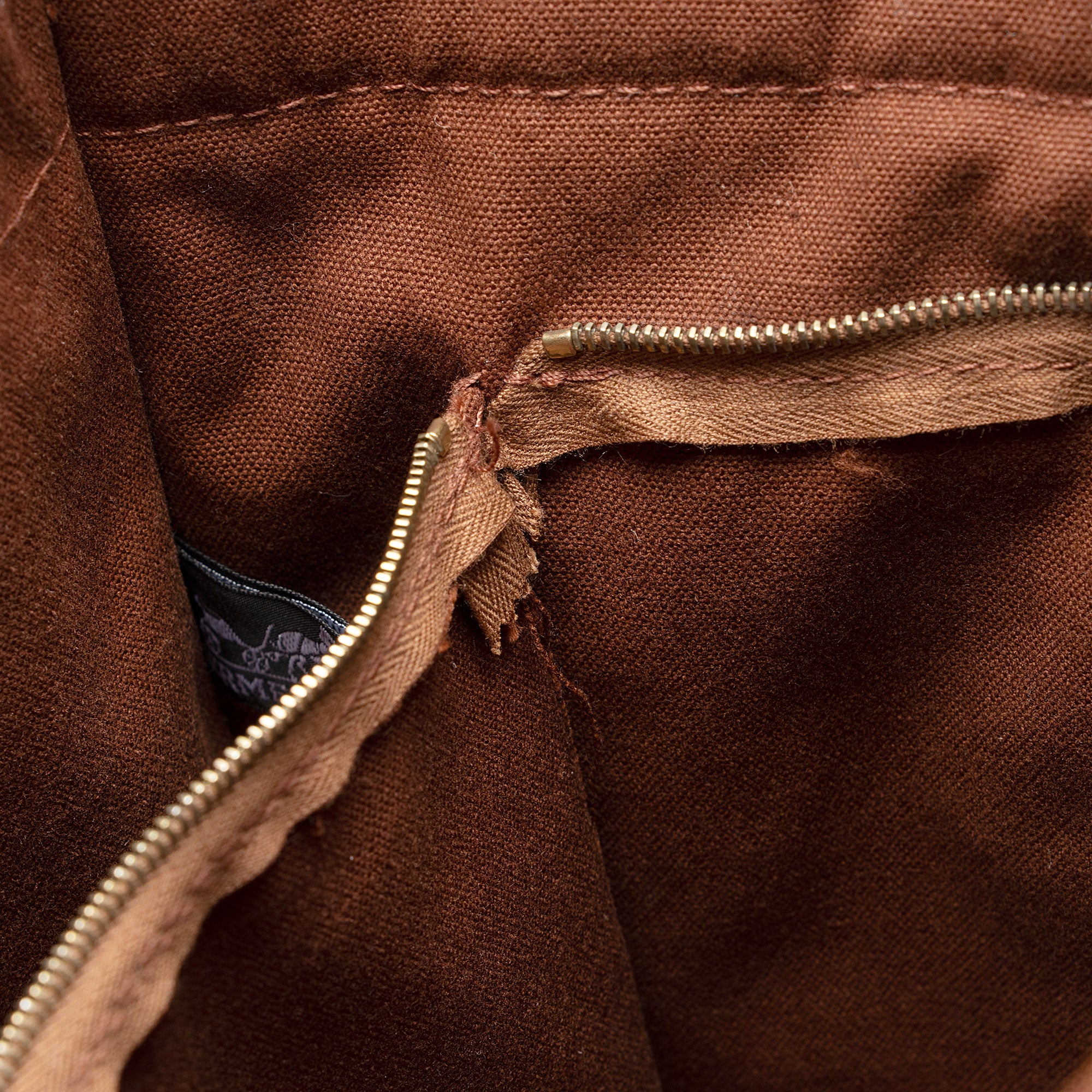 Hermes Vintage Canvas Herline MM Tote (SHF-ZDuu4C)