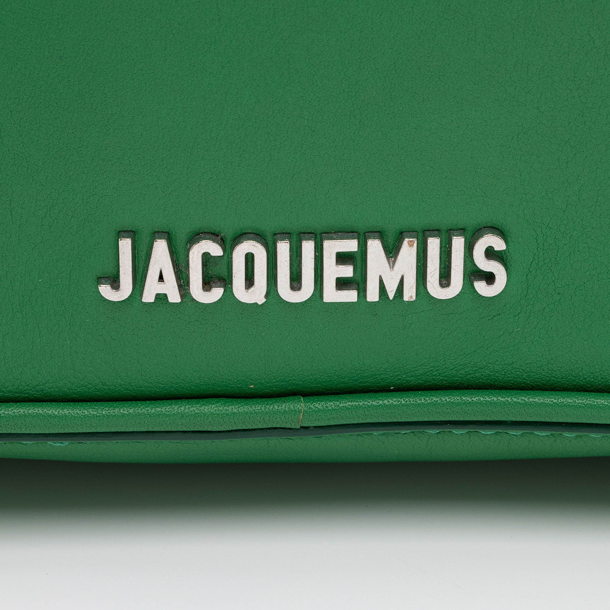 Jacquemus Leather Le Baneto Shoulder Bag (SHF-t5Ul2L)