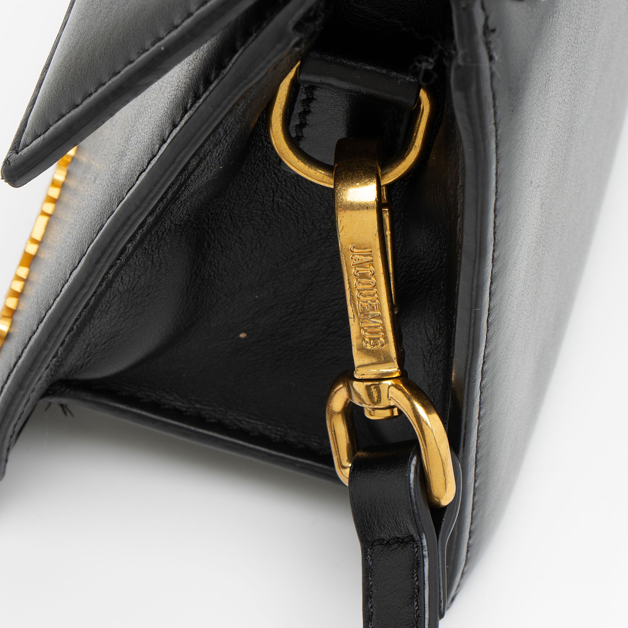 Jacquemus Smooth Leather Le Chiquito Moyen Small Bag