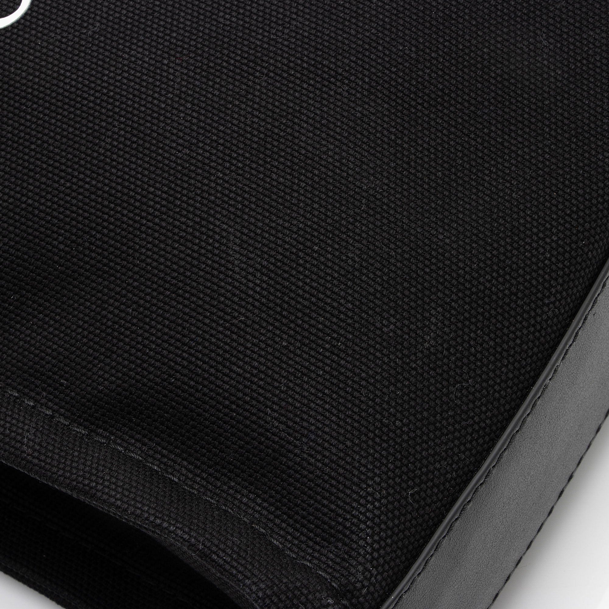 Jimmy Choo Canvas Logo North South Tote (SHF-6VzXlP)