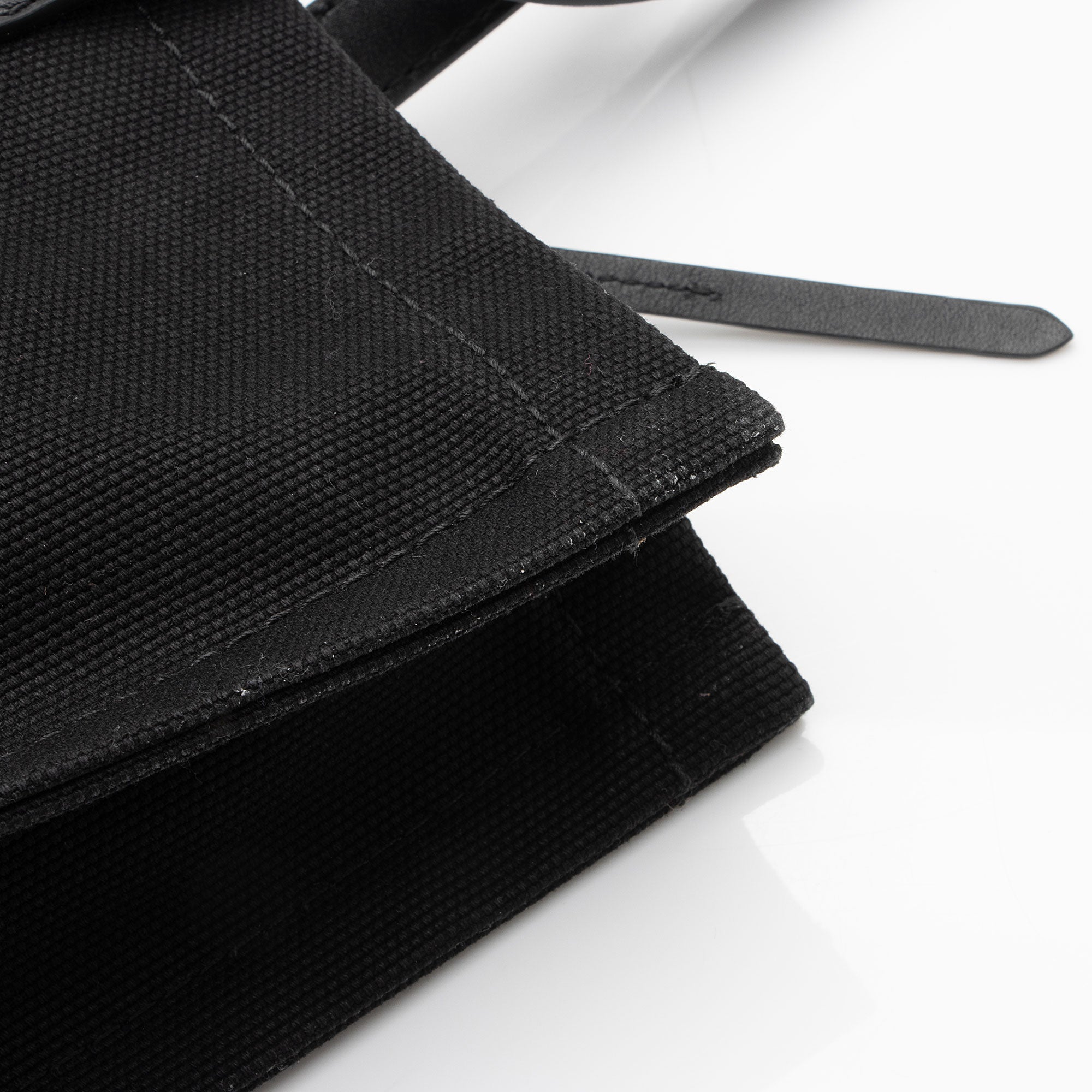 Jimmy Choo Canvas Logo North South Tote (SHF-6VzXlP)