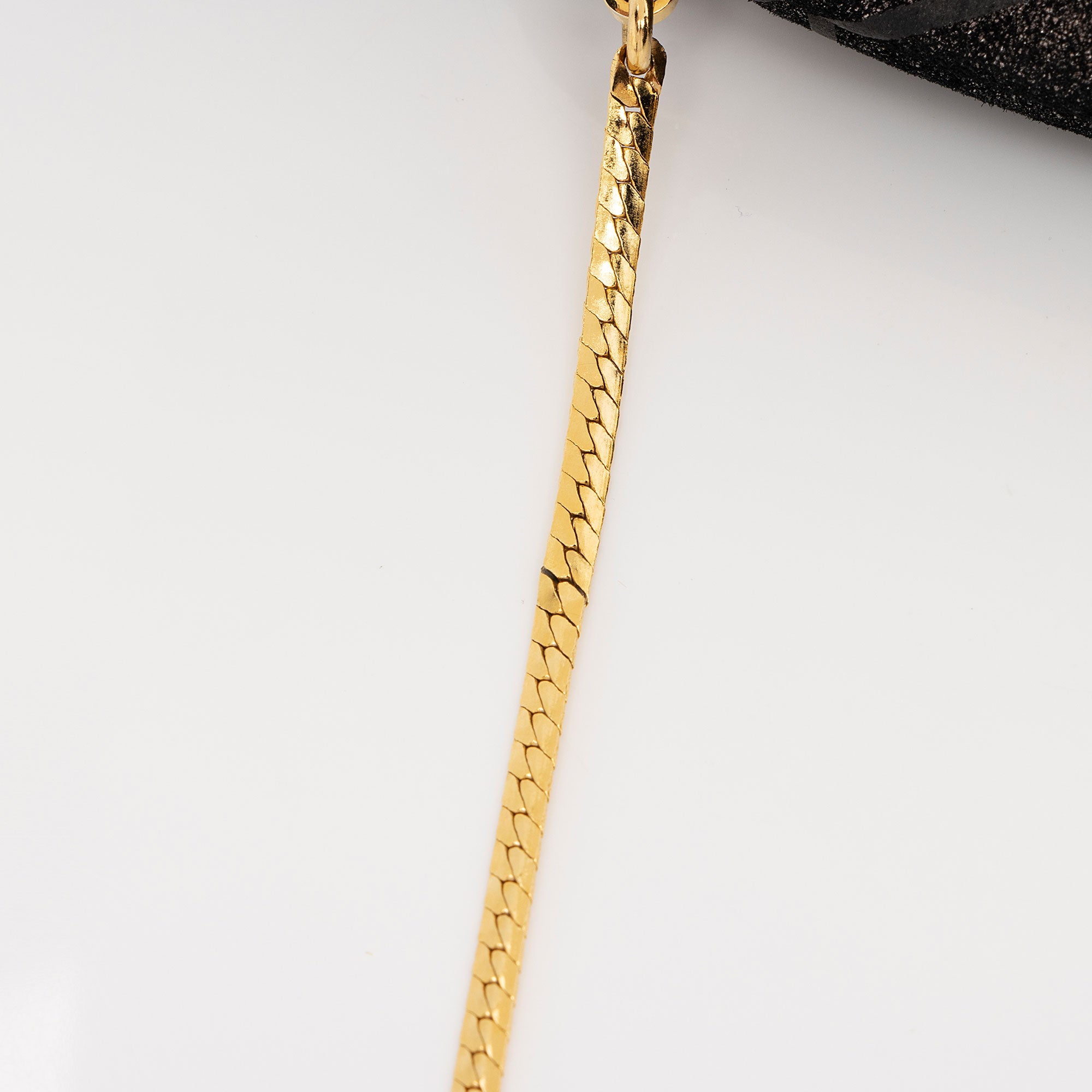 Judith Leiber Vintage Metallic Suede Clutch (SHF-XHscqg)