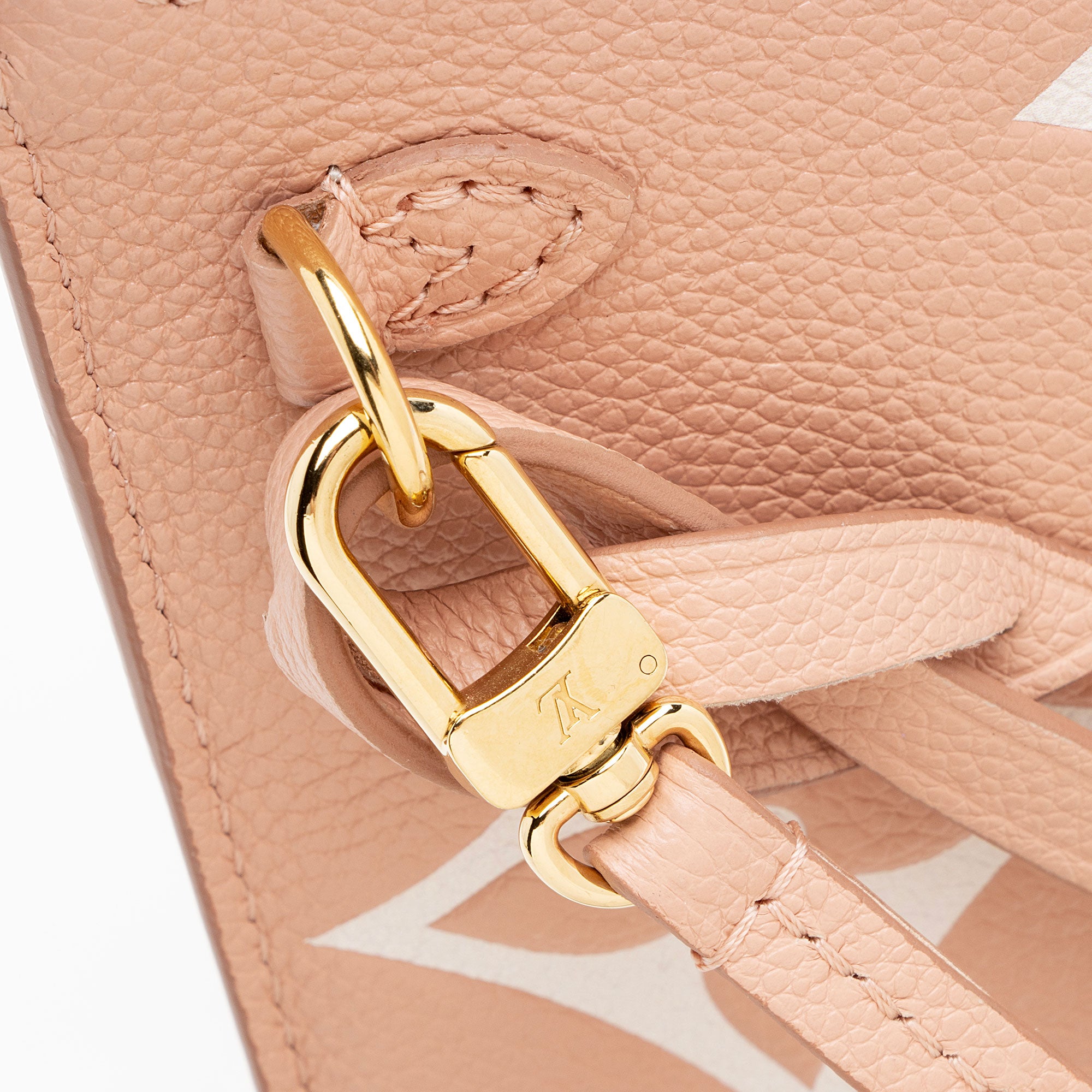 Louis Vuiiton Giant Monogram Empreinte Bicolor Neverfull MM Pochette