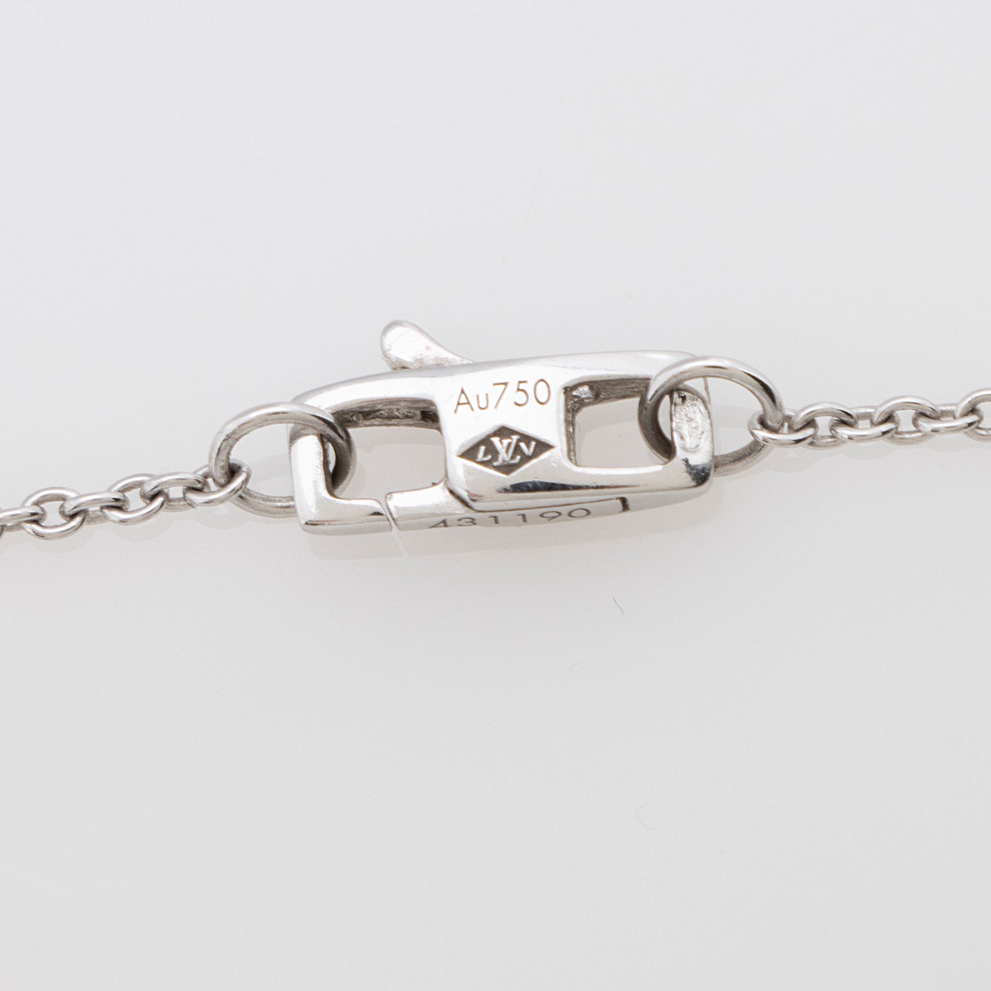Louis Vuitton 18k White Gold Empreinte Pendant Necklace