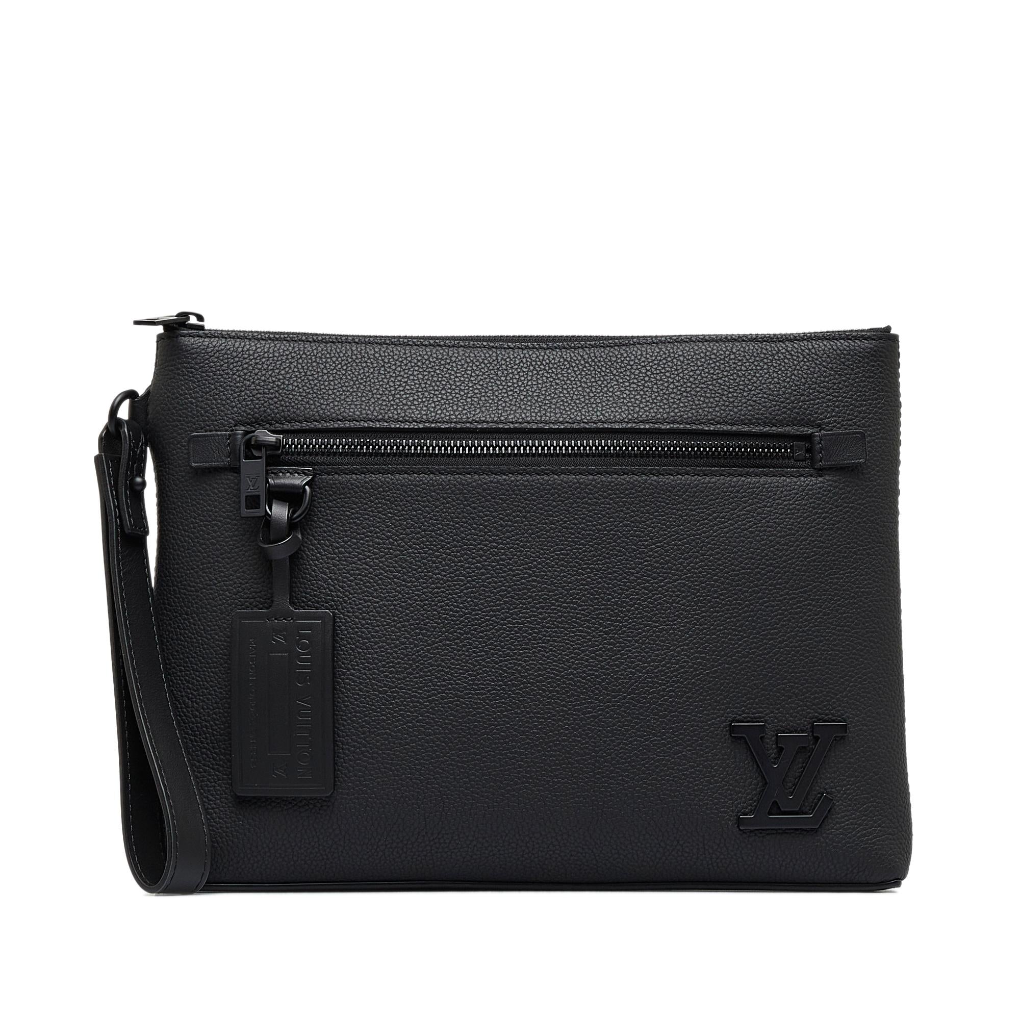 Louis Vuitton Aerogram Takeoff Pouch (SHG-O44QUZ)