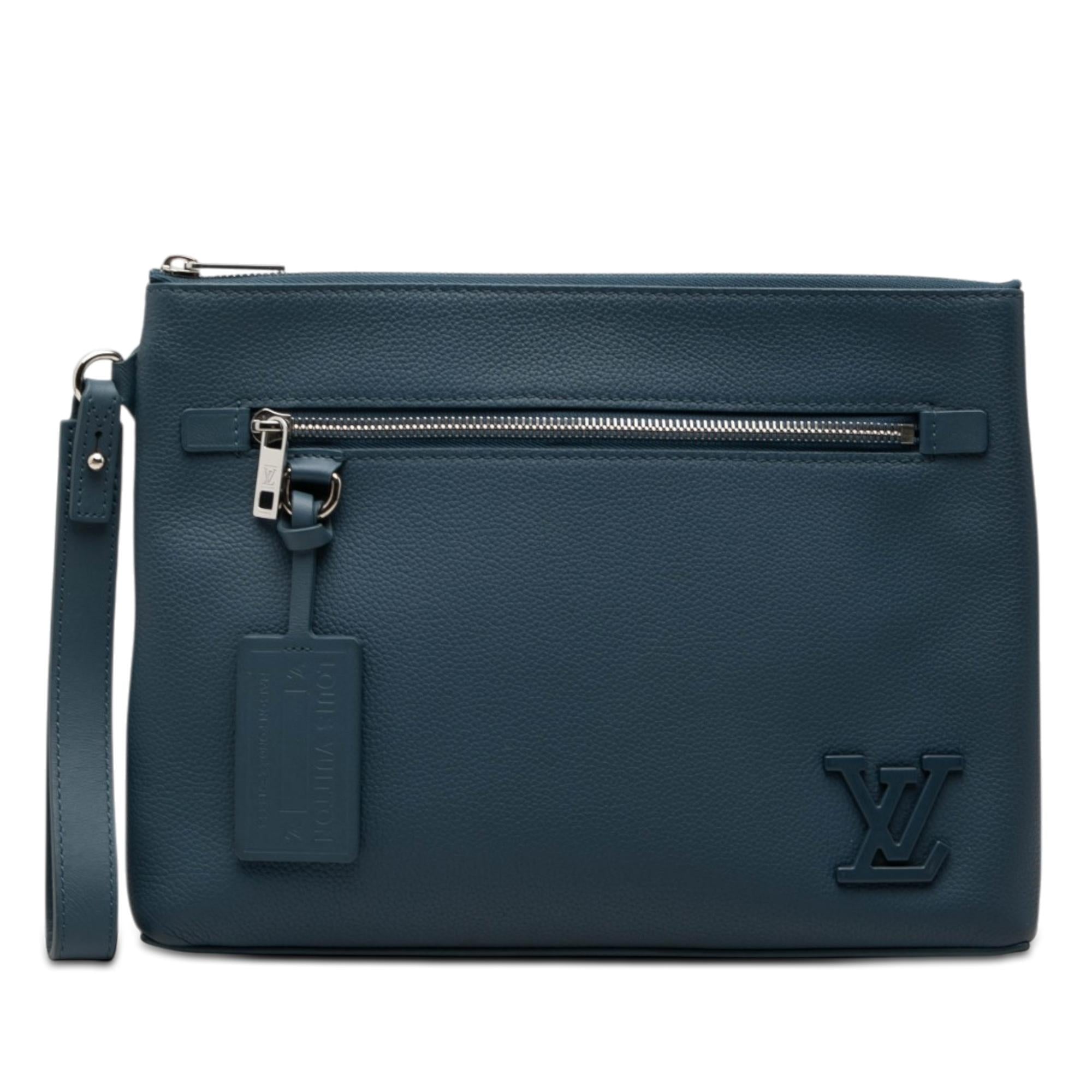 Louis Vuitton Aerogram Takeoff iPad Pouch