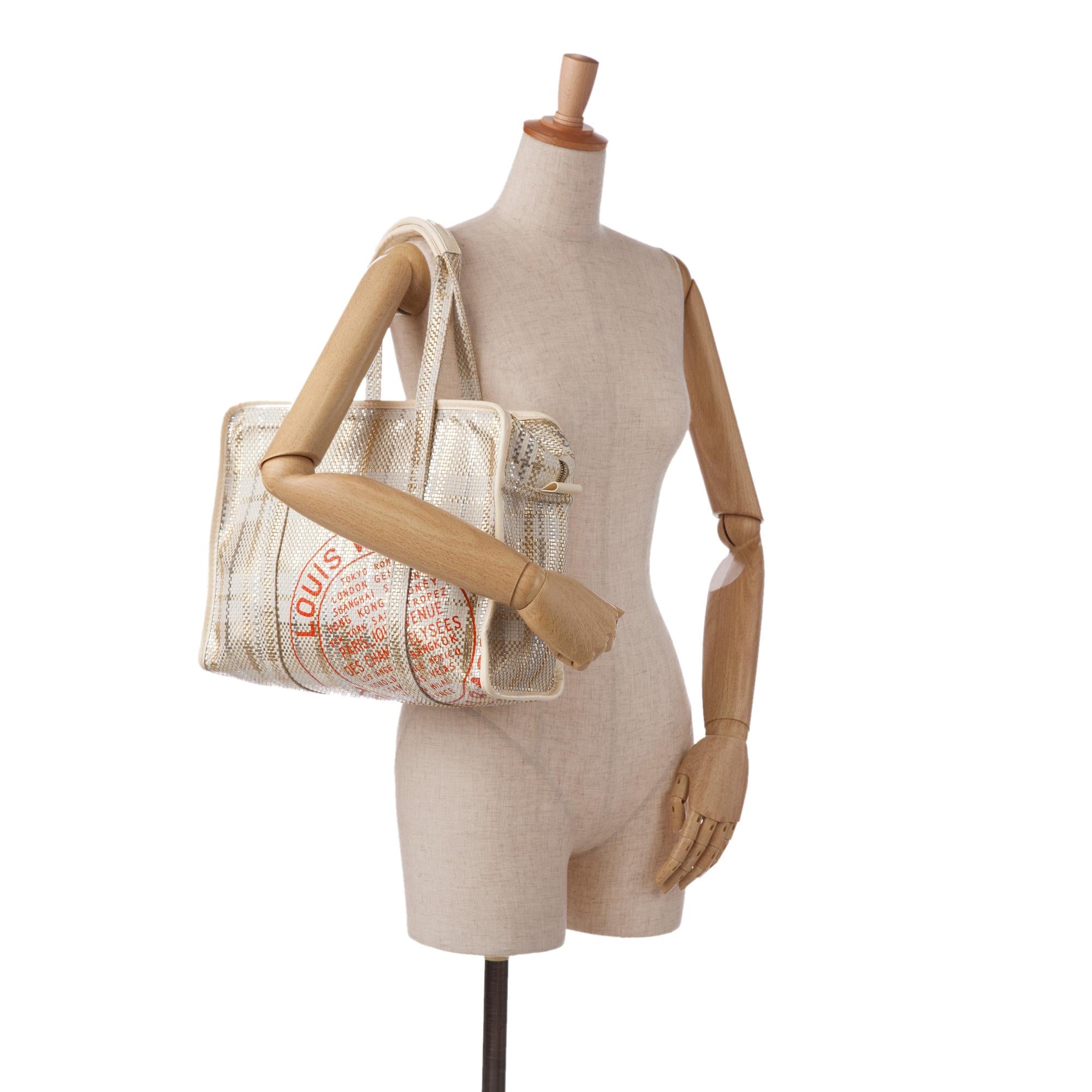 Louis Vuitton Braided Street Shopper PM (SHG-Dvlac0)