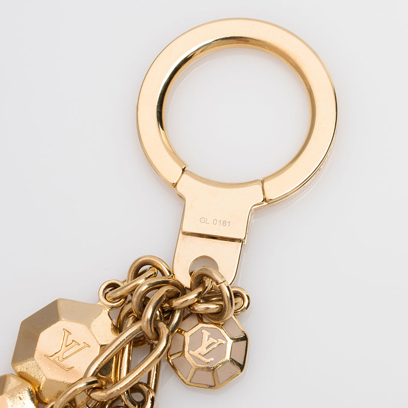 Louis Vuitton Cabochon Key Ring (SHF-FhIPQp)