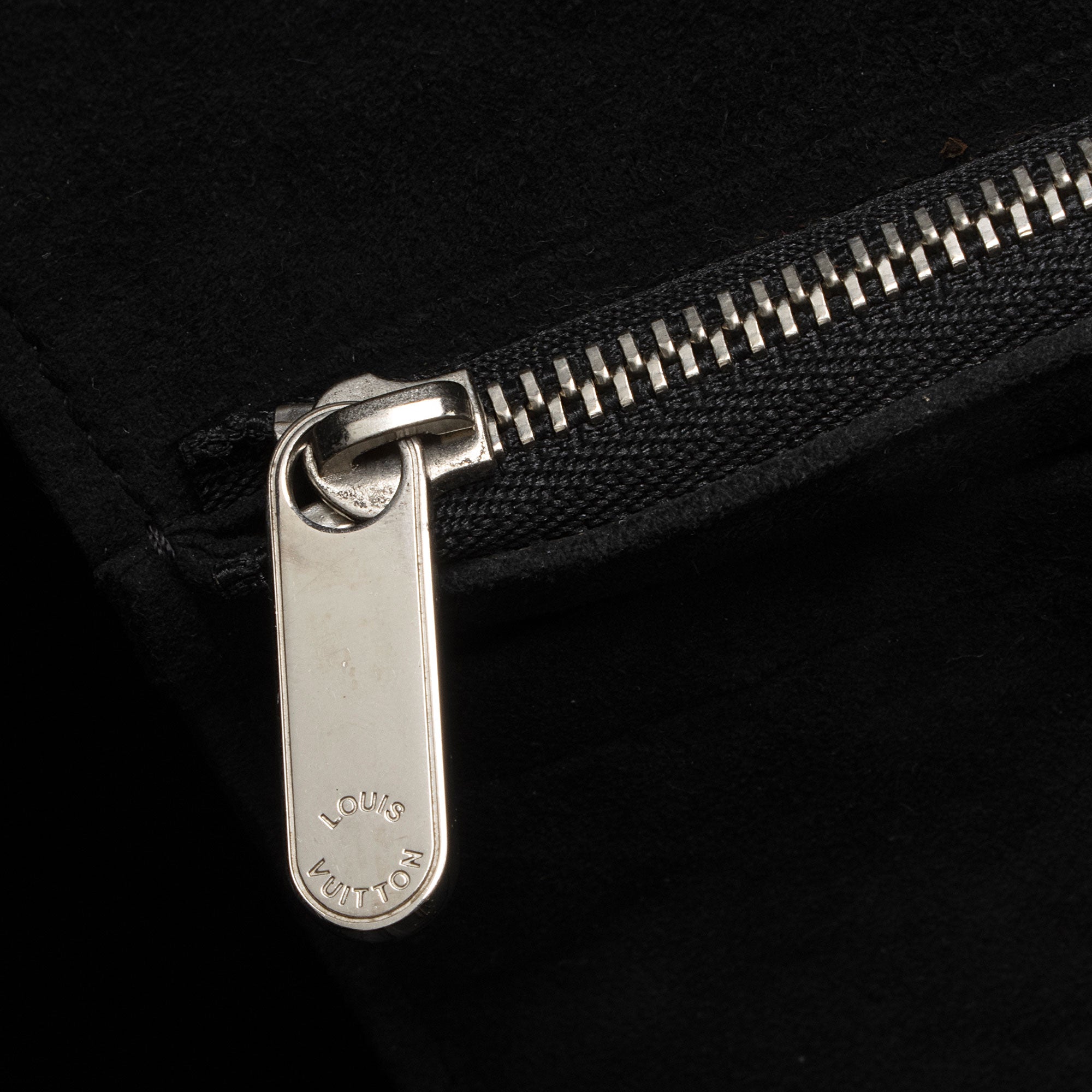 Louis Vuitton Calfskin Lockme Cabas Tote (SHF-7iUW7Z)