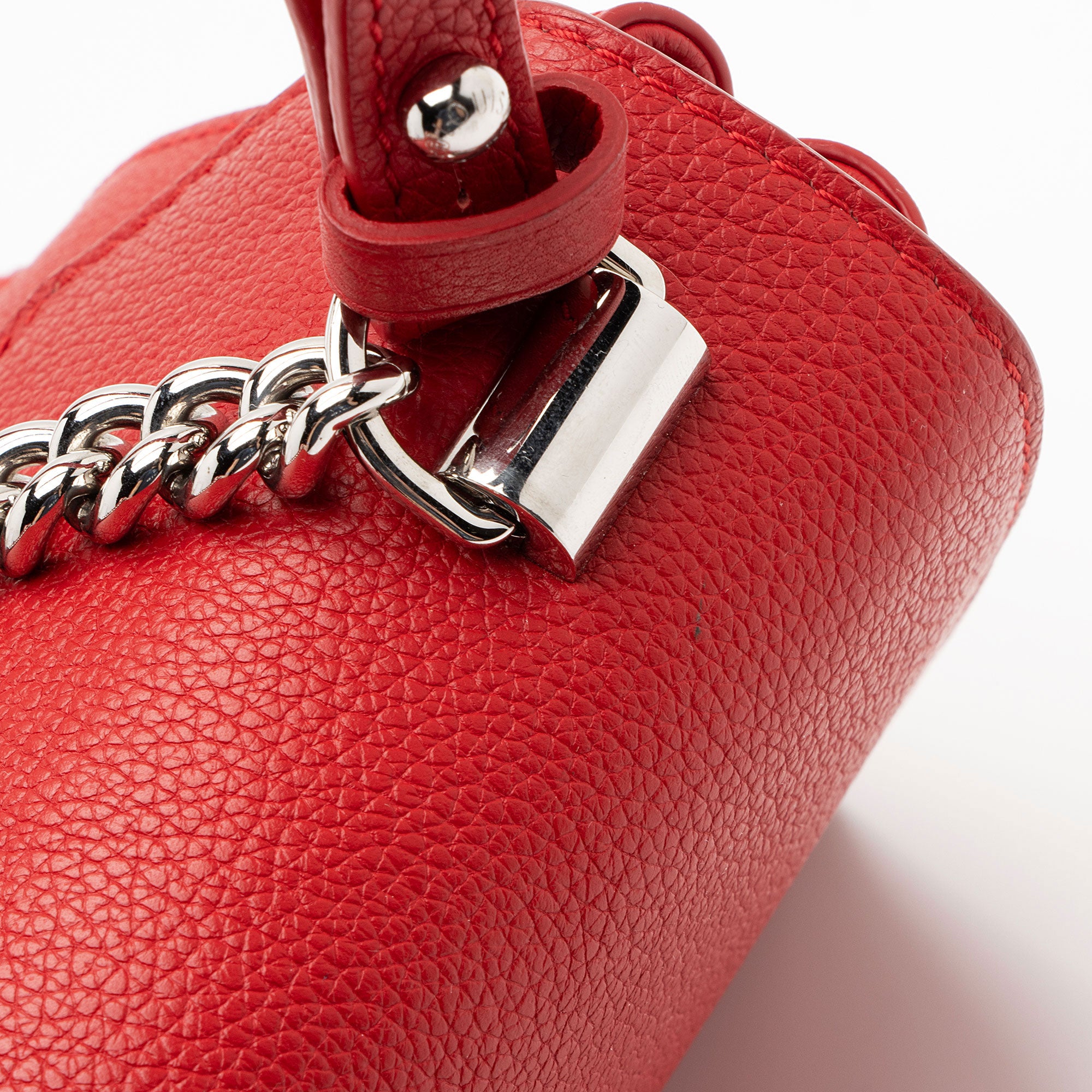 Louis Vuitton Calfskin Lockme II BB Shoulder Bag (SHF-LWCQaA)