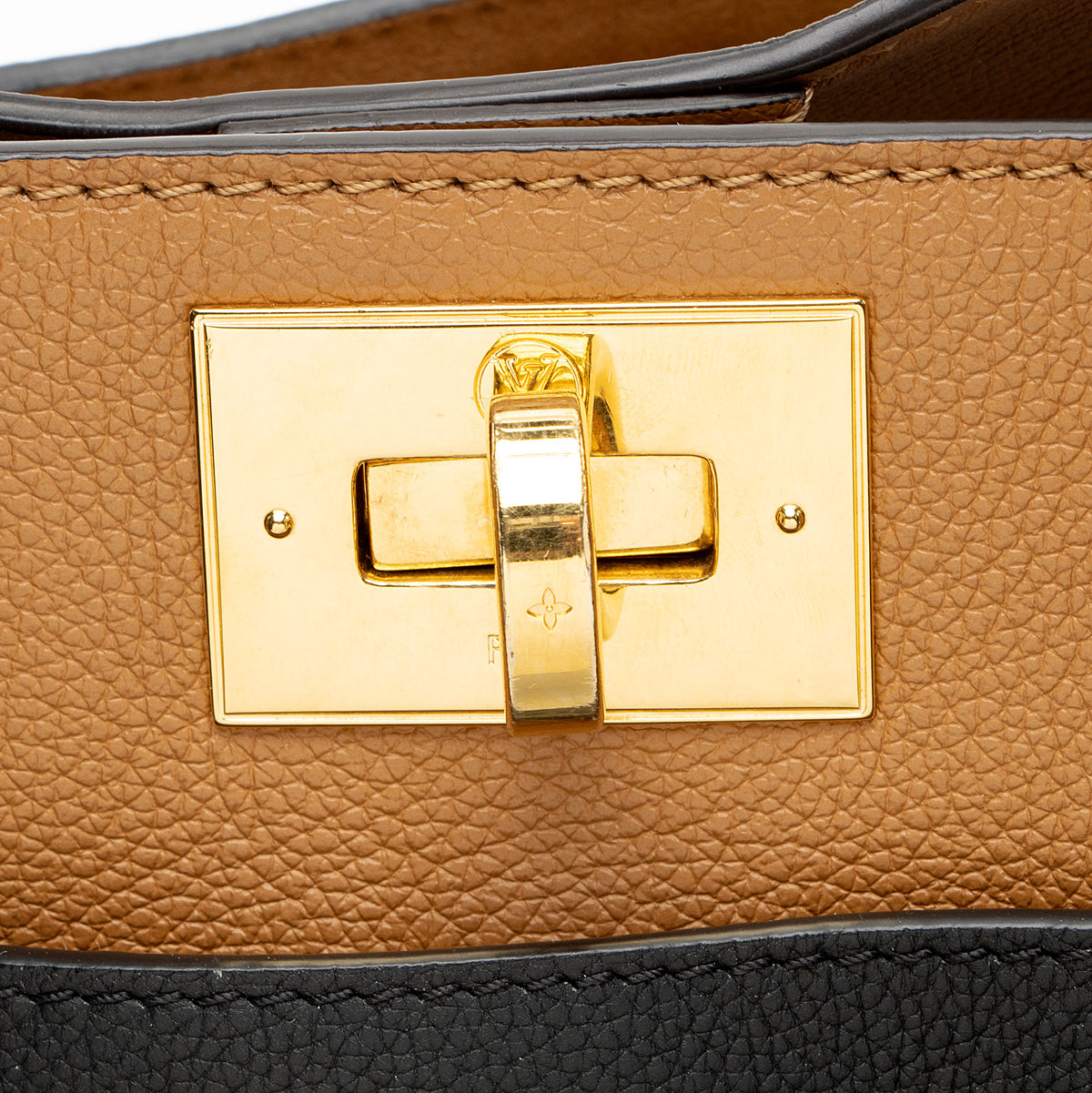 Louis Vuitton Calfskin Monogram Canvas On My Side MM Tote