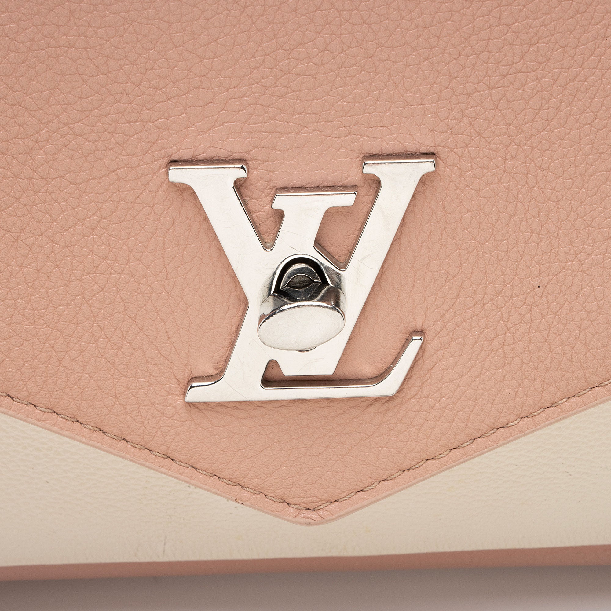 Louis Vuitton Calfskin Mylockme BB Shoulder Bag (SHF-6nJba1)