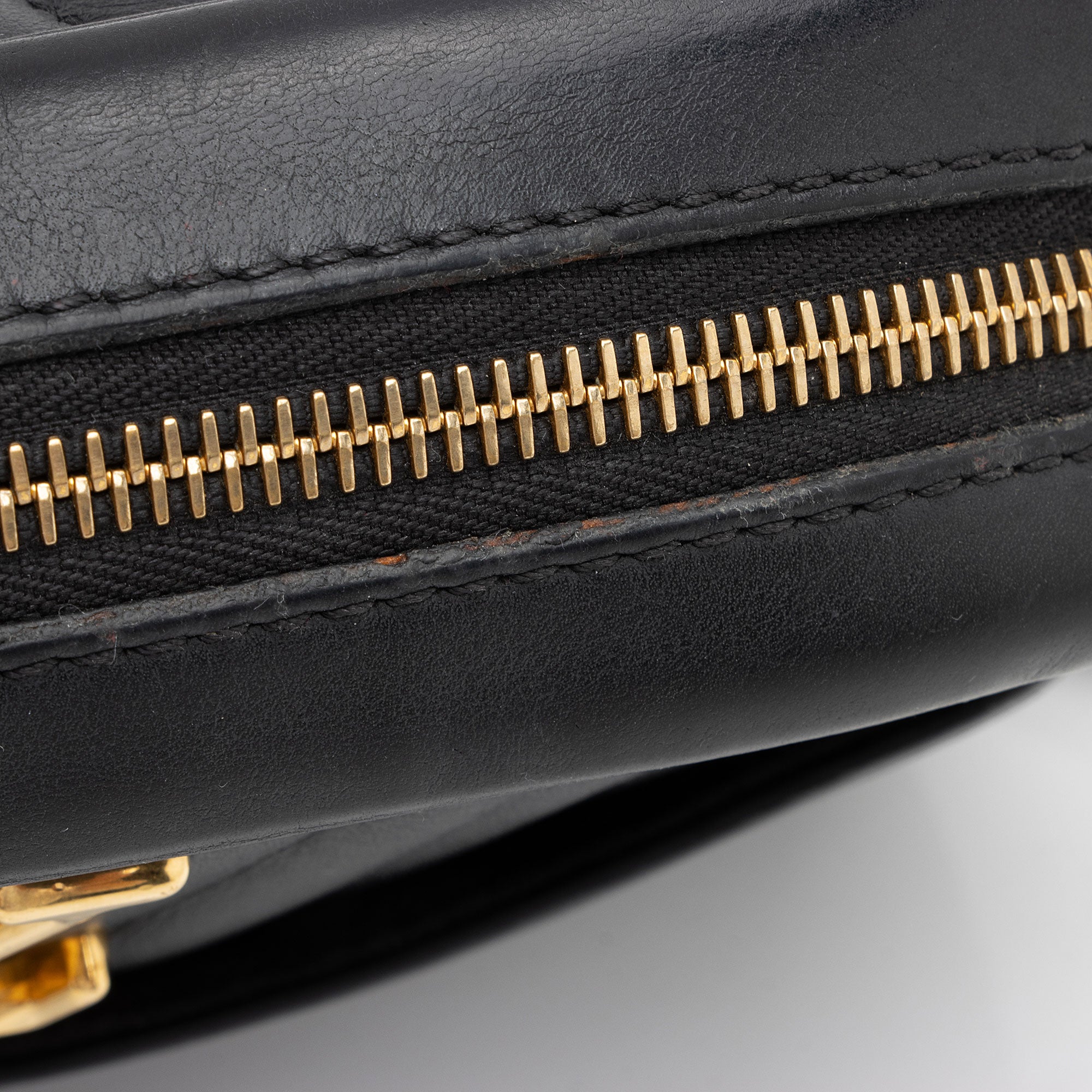 Louis Vuitton Calfskin New Wave Camera Bag - FINAL SALE (SHF-BnCJ0L)