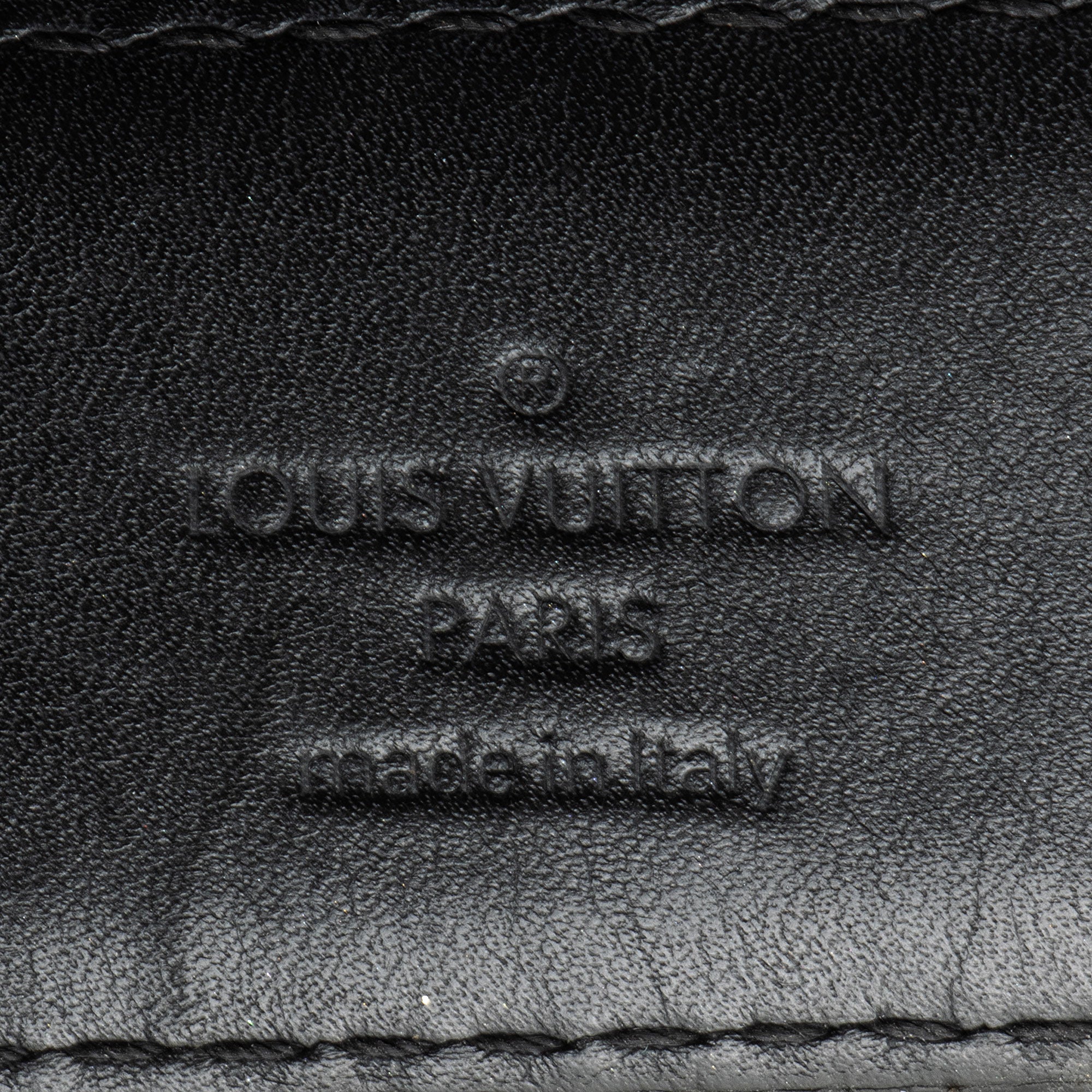 Louis Vuitton Calfskin New Wave Chain MM Shoulder Bag