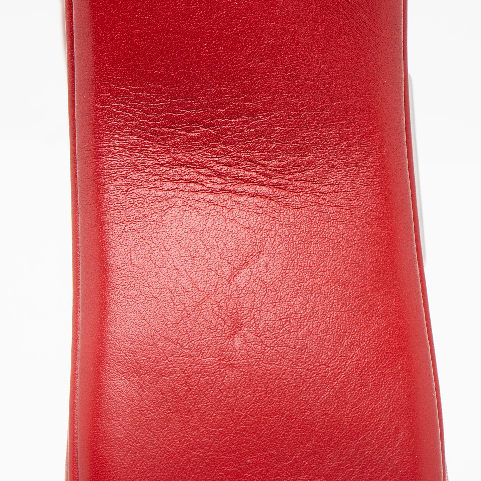 Louis Vuitton Calfskin New Wave Chain MM Shoulder Bag