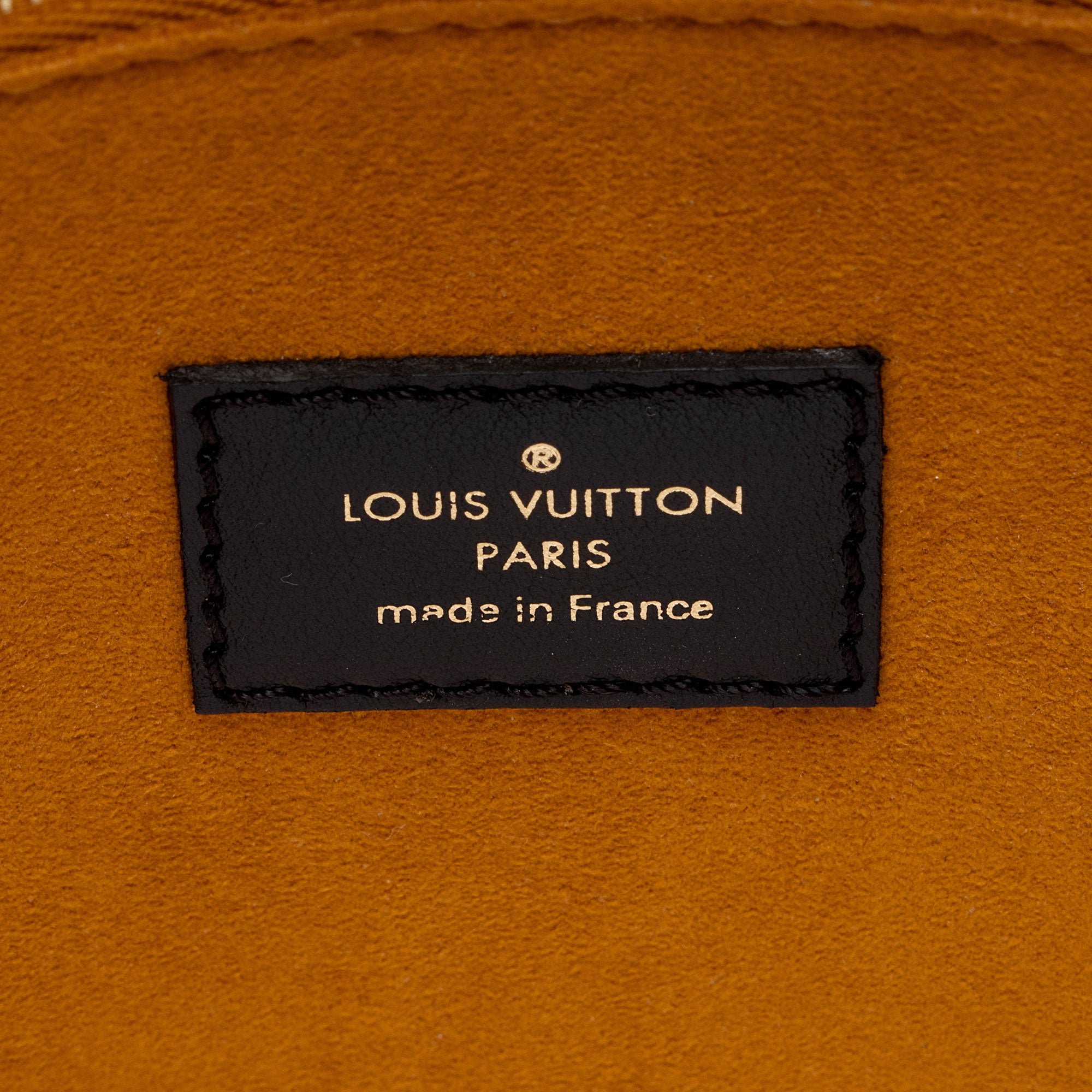 Louis Vuitton Calfskin Tufted Monogram Canvas On My Side MM Tote (SHF-rALkar)