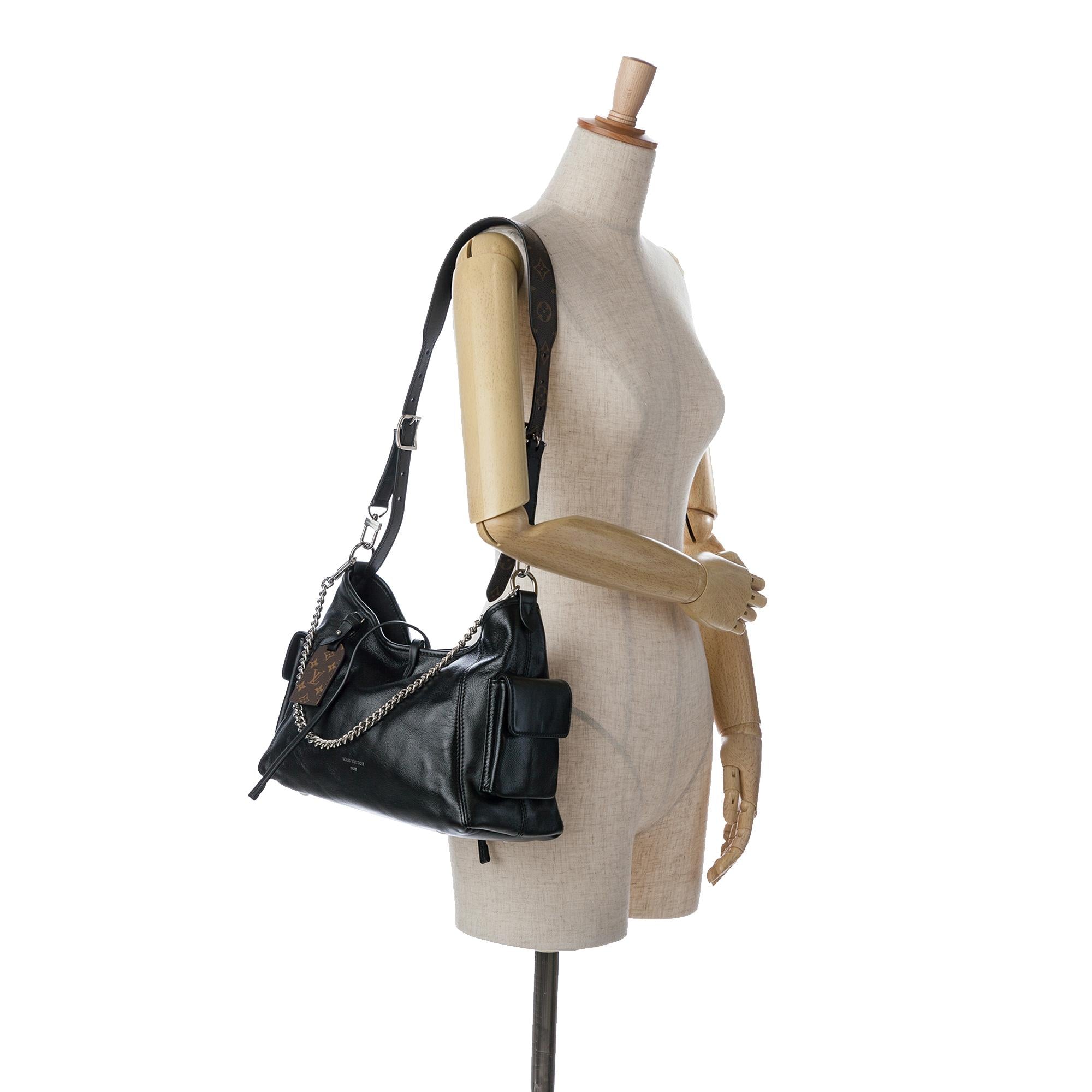 Louis Vuitton CarryAll Cargo PM (SHG-DXe49J)