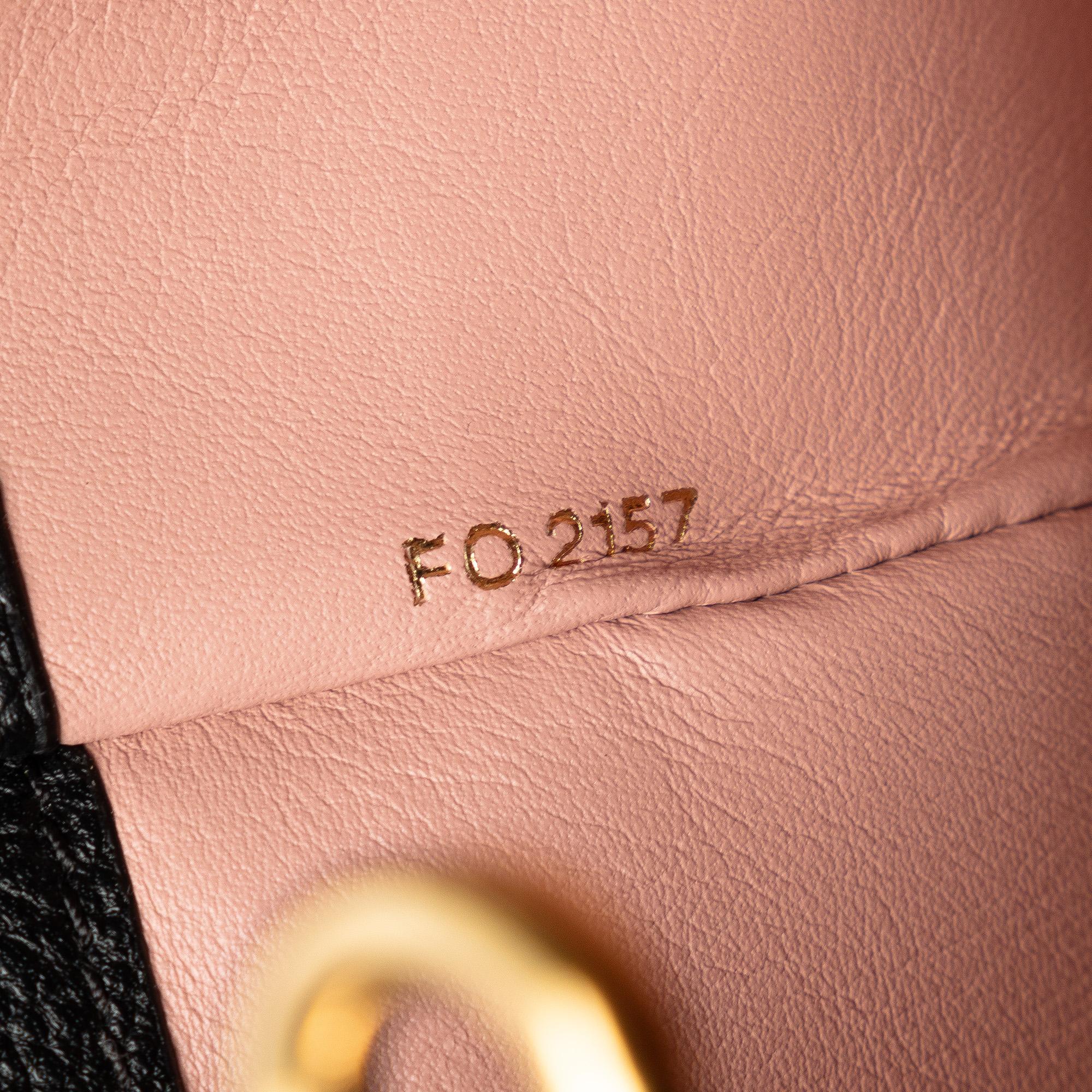 Louis Vuitton City Steamer PM (SHG-o562M2)