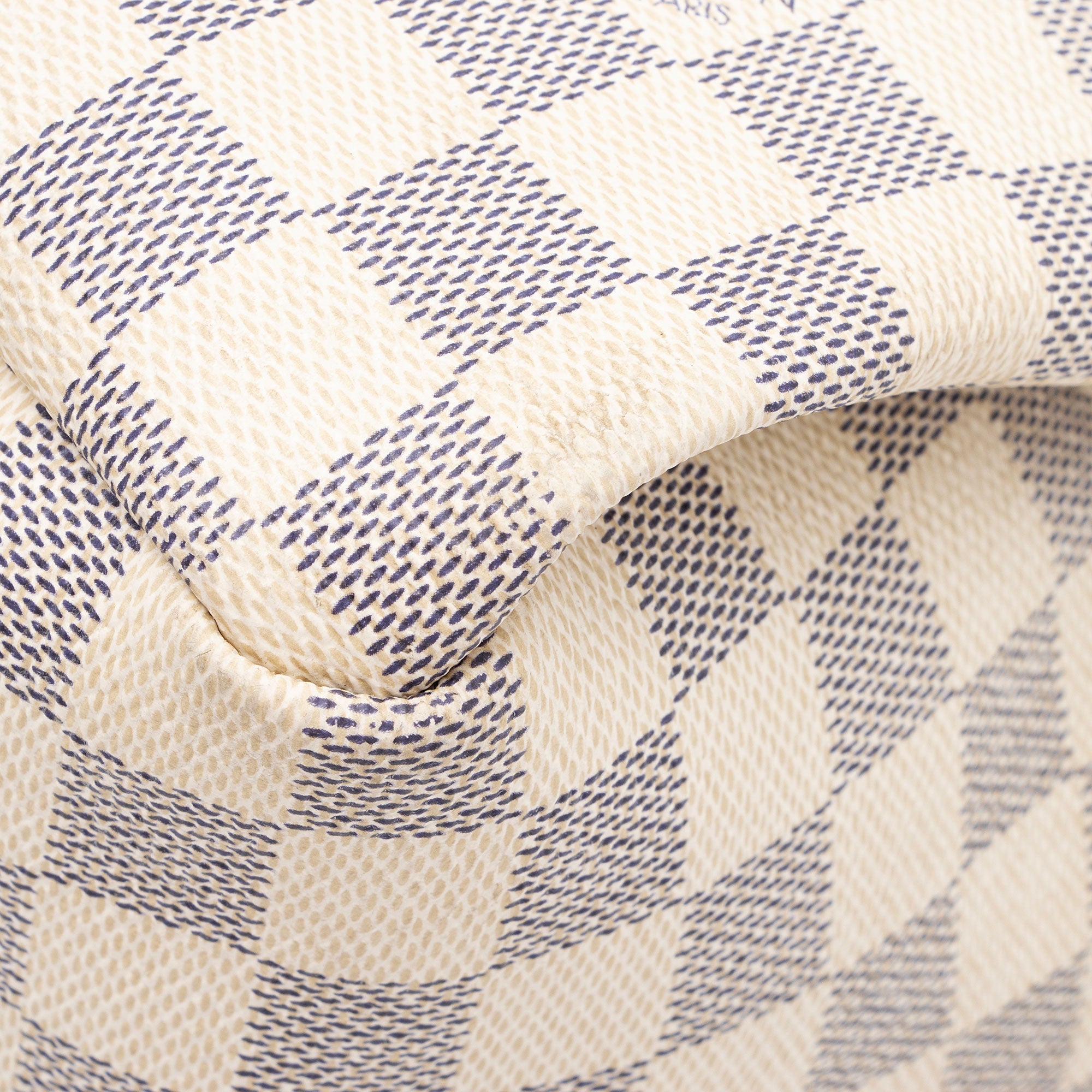 Louis Vuitton Damier Azur Artsy MM Shoulder Bag (SHF-t0GOGi)