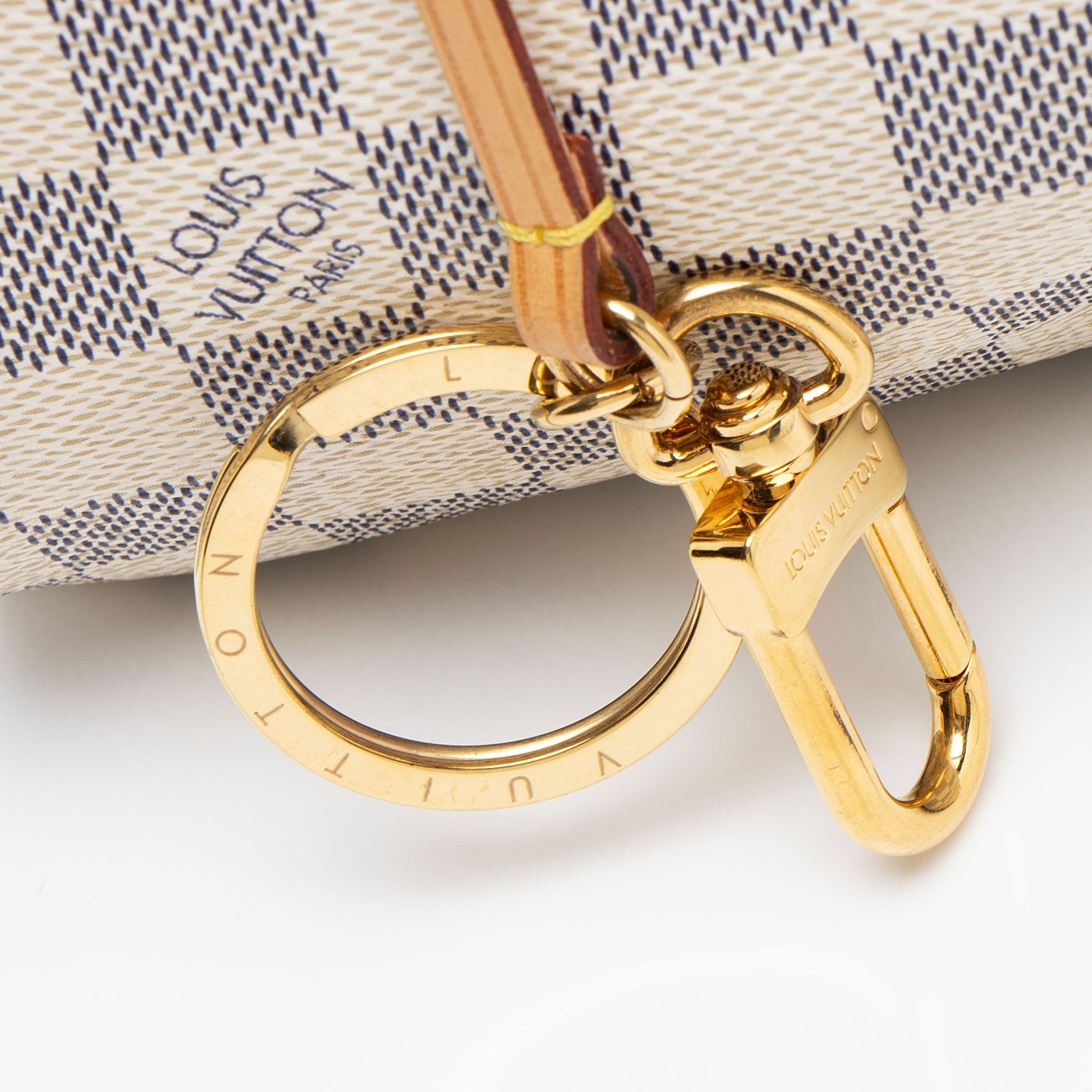 Louis Vuitton Damier Azur Artsy MM Shoulder Bag