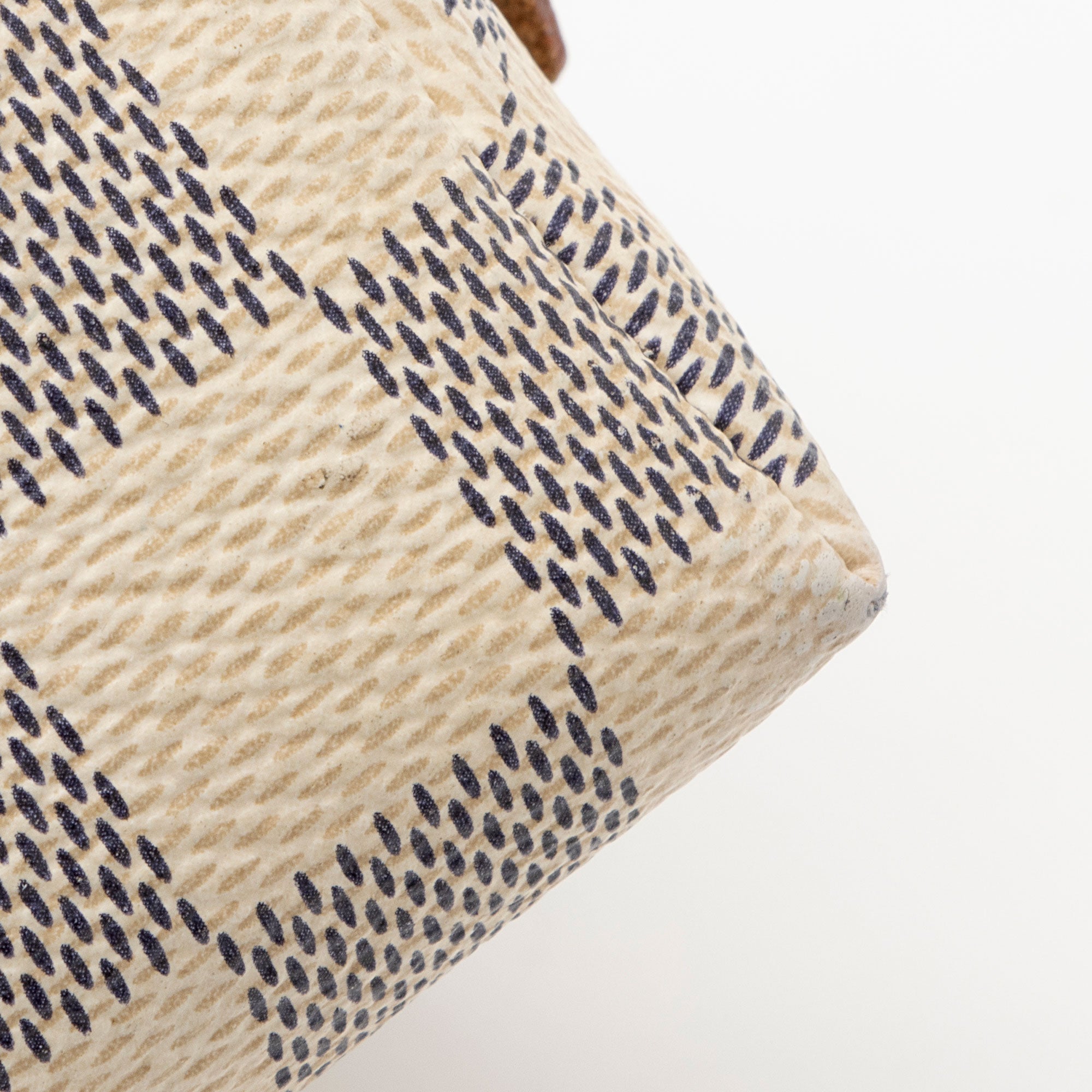 Louis Vuitton Damier Azur Cosmetic Pouch (SHF-pIV9Cs)