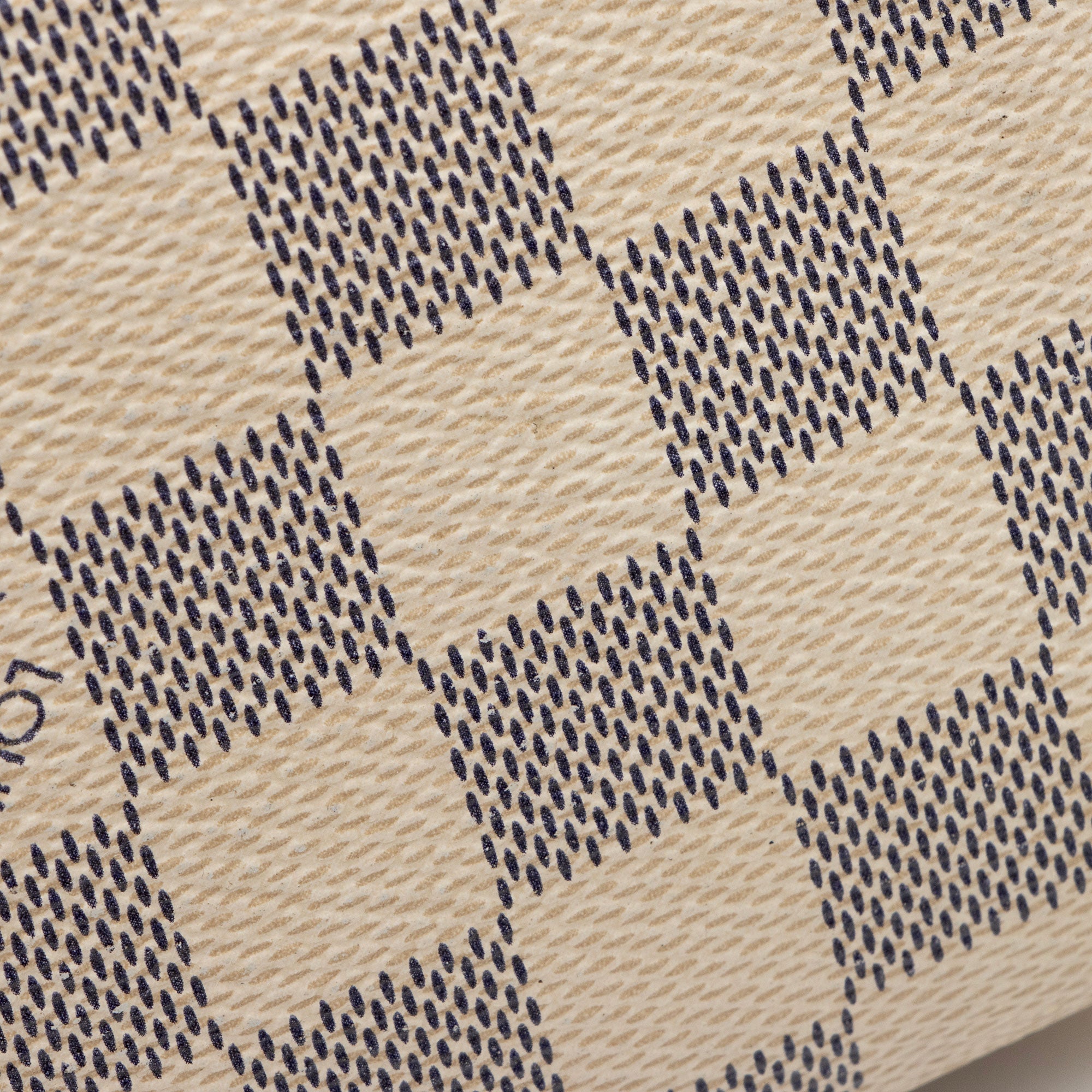 Louis Vuitton Damier Azur Cosmetic Pouch (SHF-pIV9Cs)