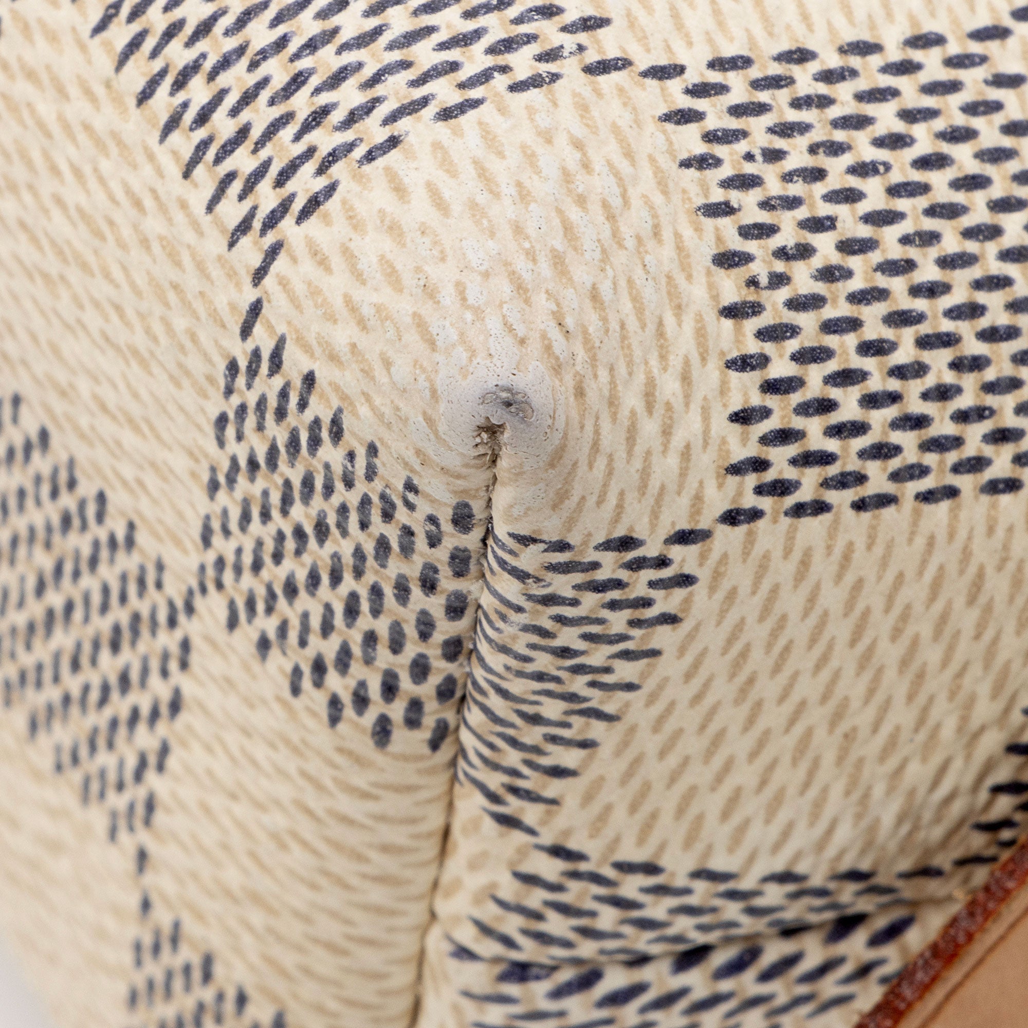 Louis Vuitton Damier Azur Cosmetic Pouch (SHF-pIV9Cs)