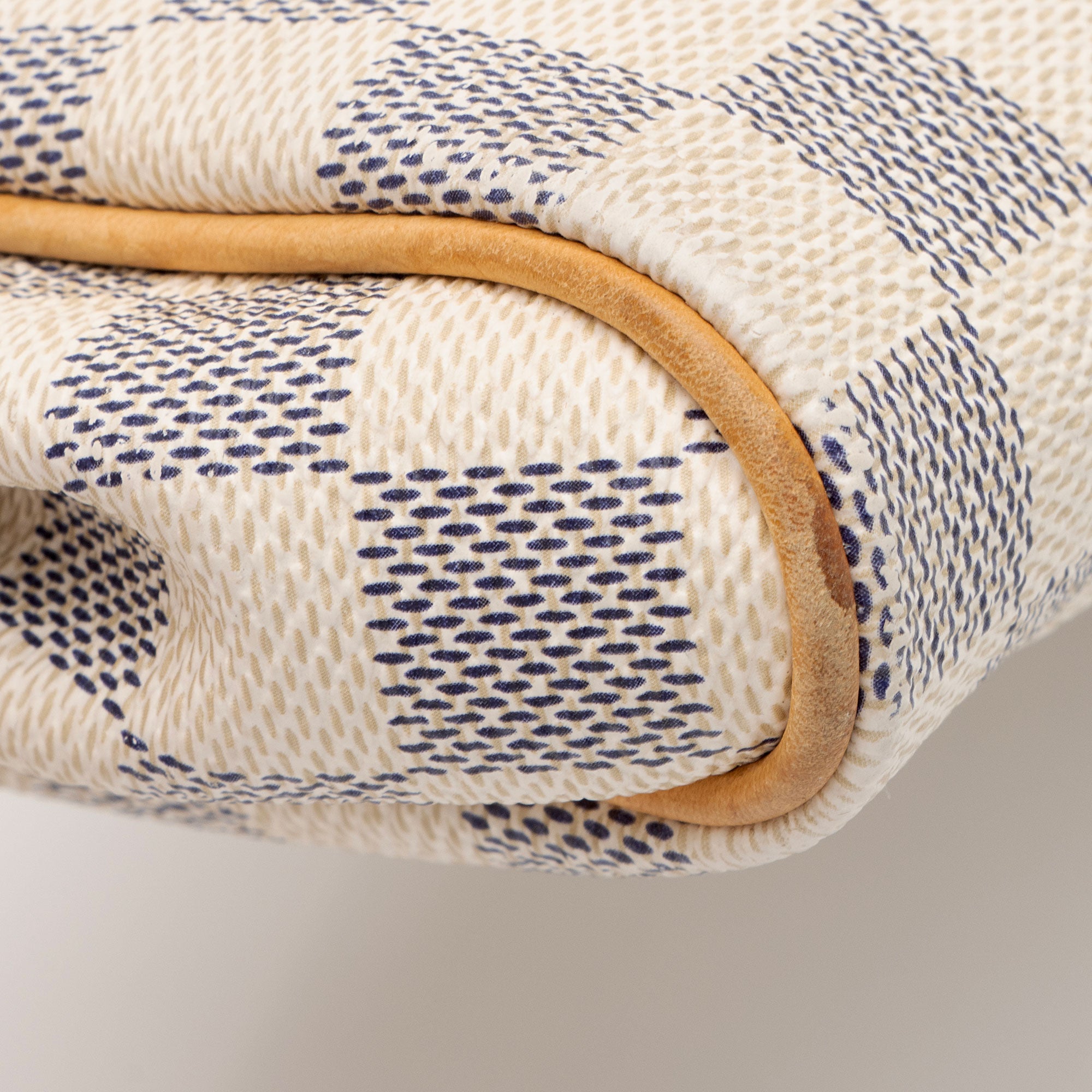 Louis Vuitton Damier Azur Eva Clutch (SHF-71oMG7)