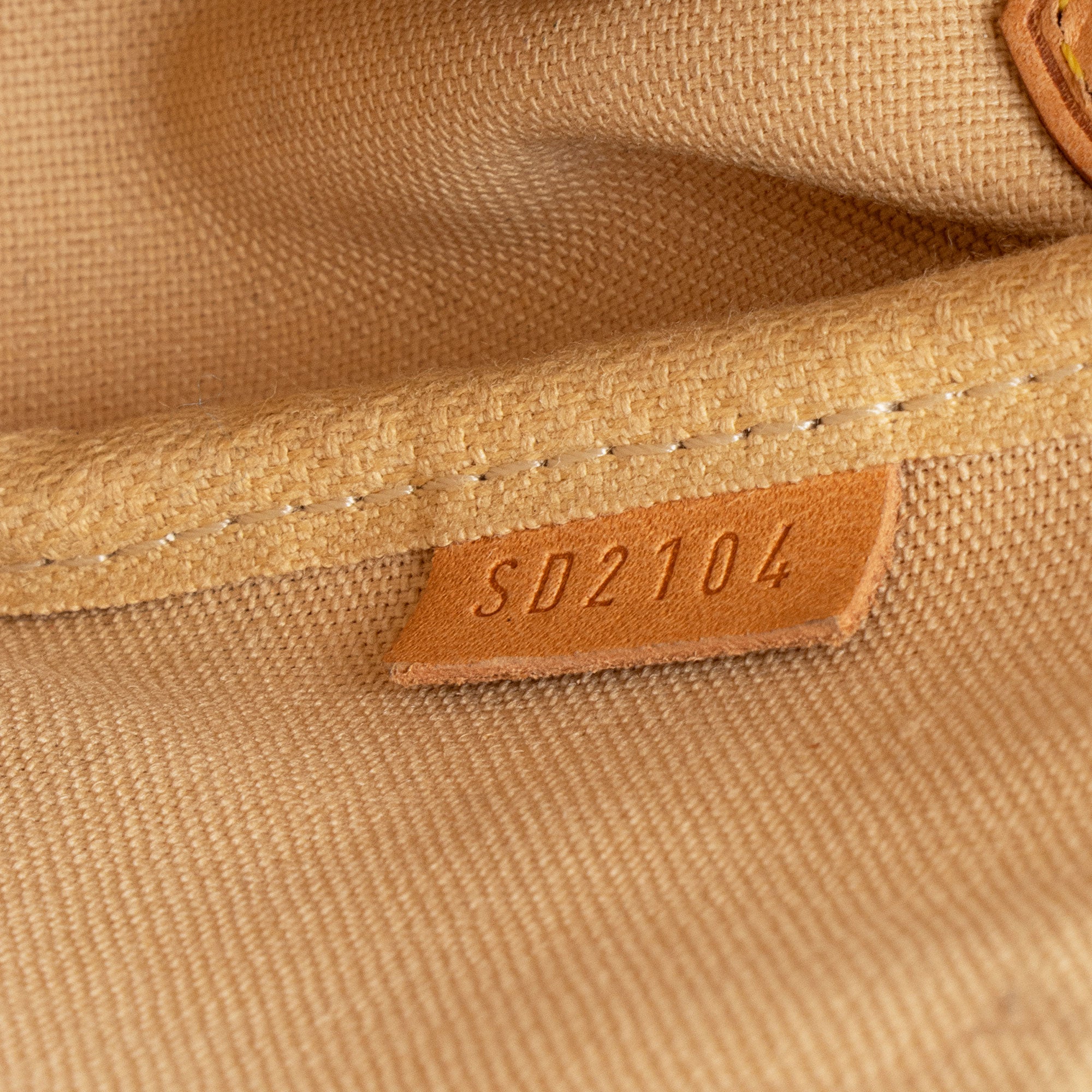 Louis Vuitton Damier Azur Favorite PM Shoulder Bag