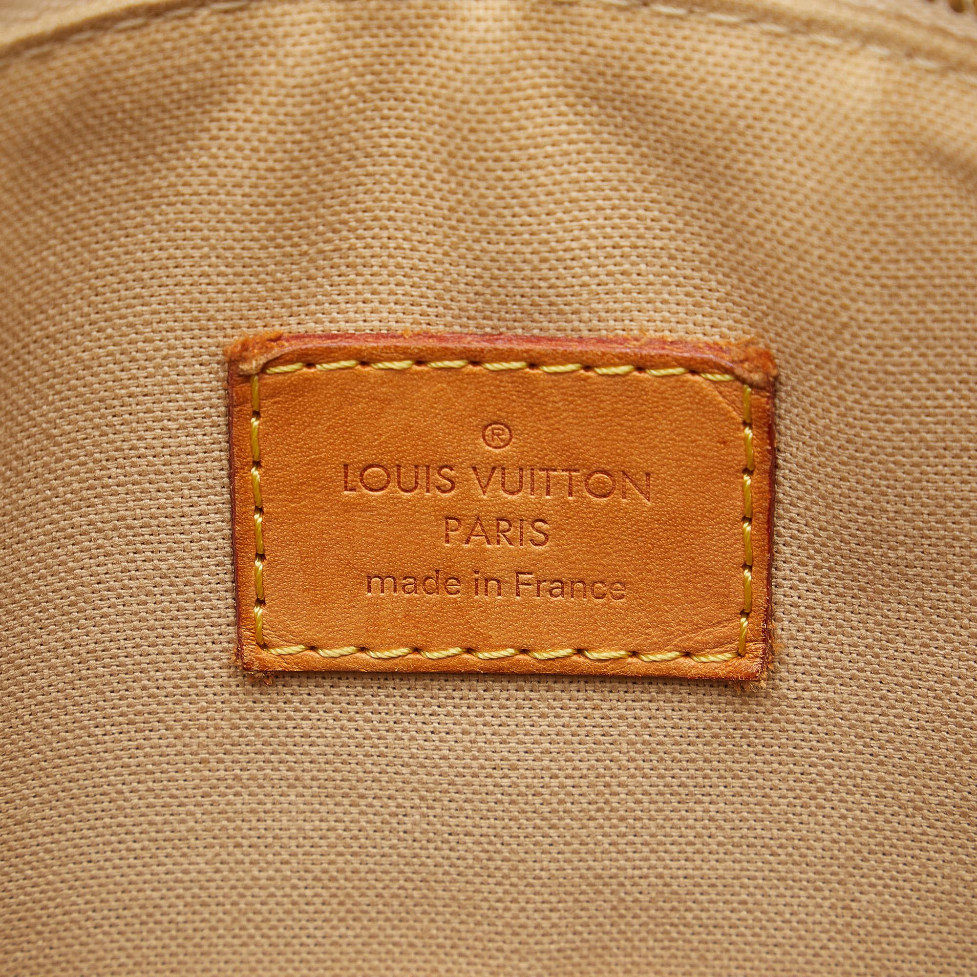 Louis Vuitton Damier Azur Figheri PM (SHG-eeL2Cx)