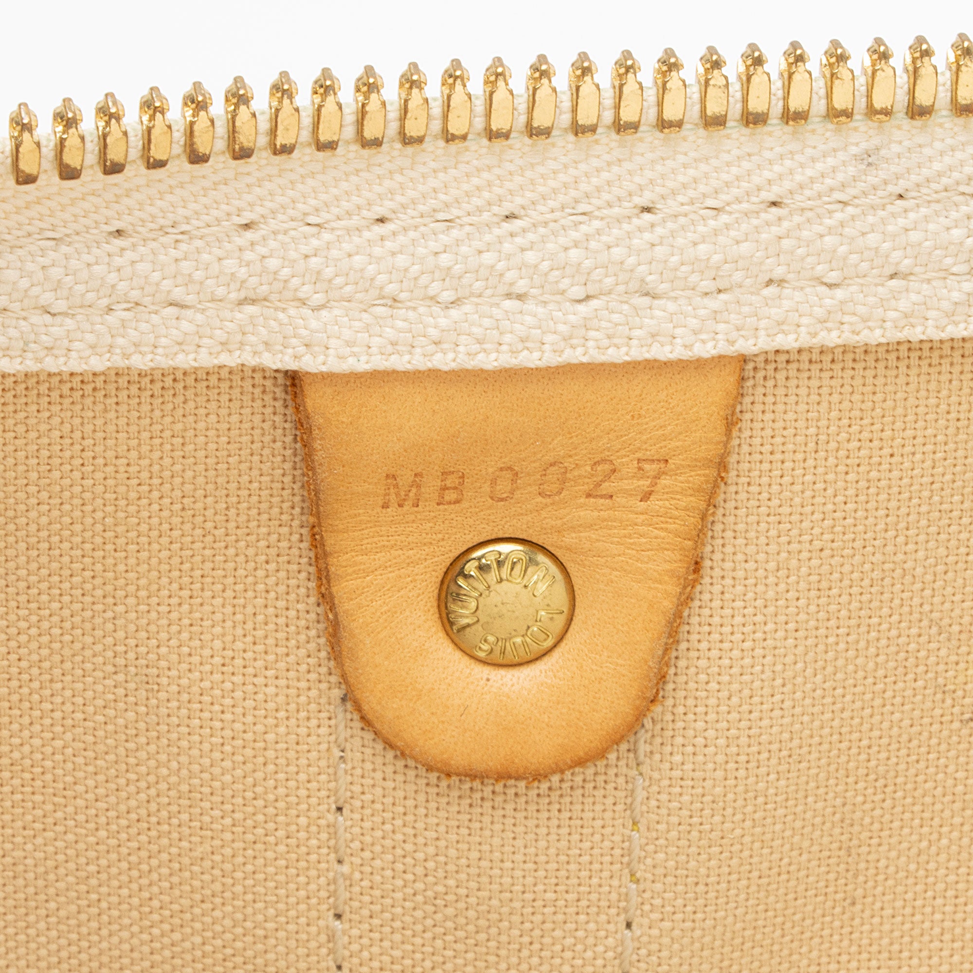 Louis Vuitton Damier Azur Keepall 50 Duffle Bag (SHF-pwEGPv)