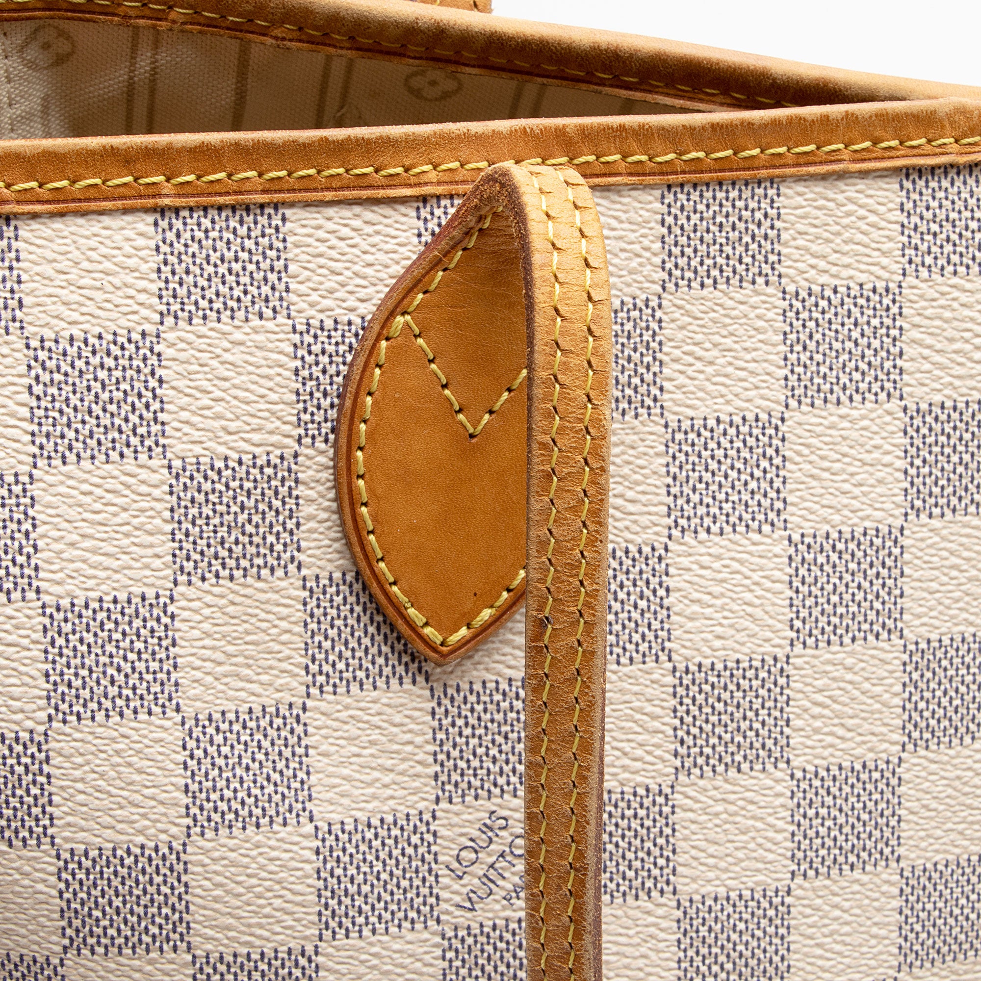 Louis Vuitton Damier Azur Neverfull GM Tote - FINAL SALE (SHF-Rlef9y)