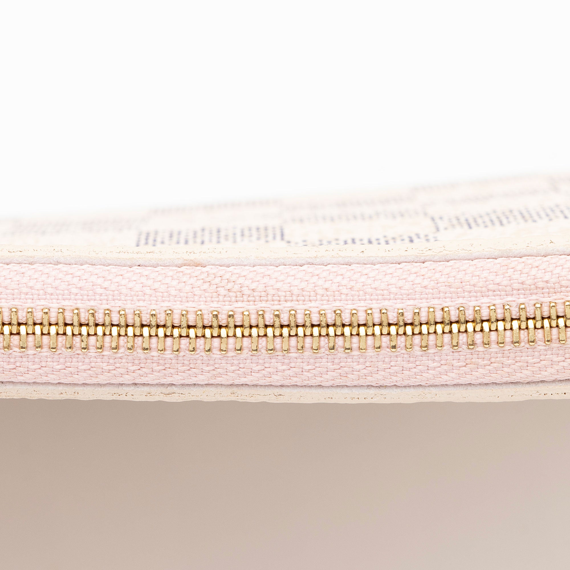 Louis Vuitton Damier Azur Neverfull MM Pochette (SHF-QxJx9Q)