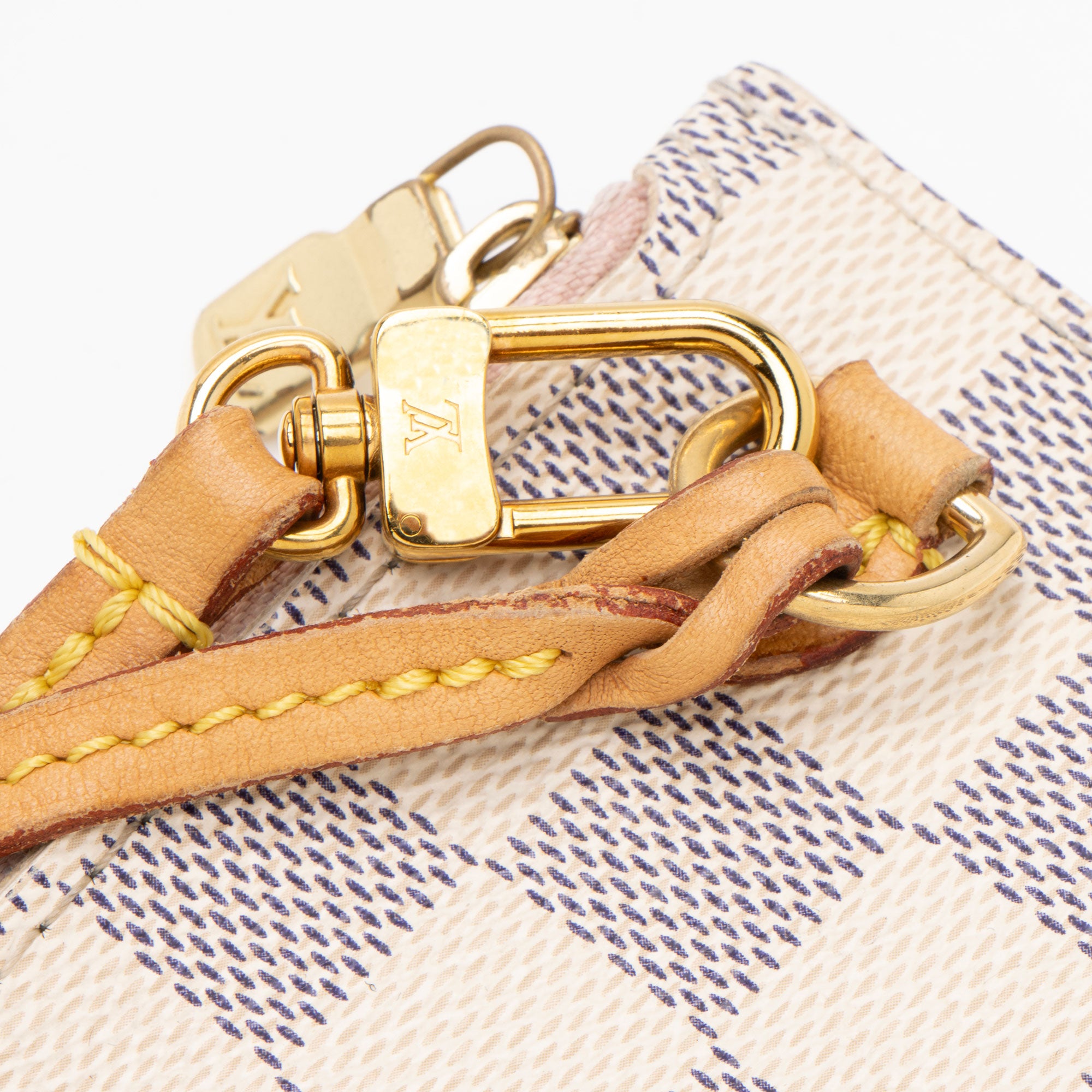 Louis Vuitton Damier Azur Neverfull MM Pochette (SHF-XgcpcW)