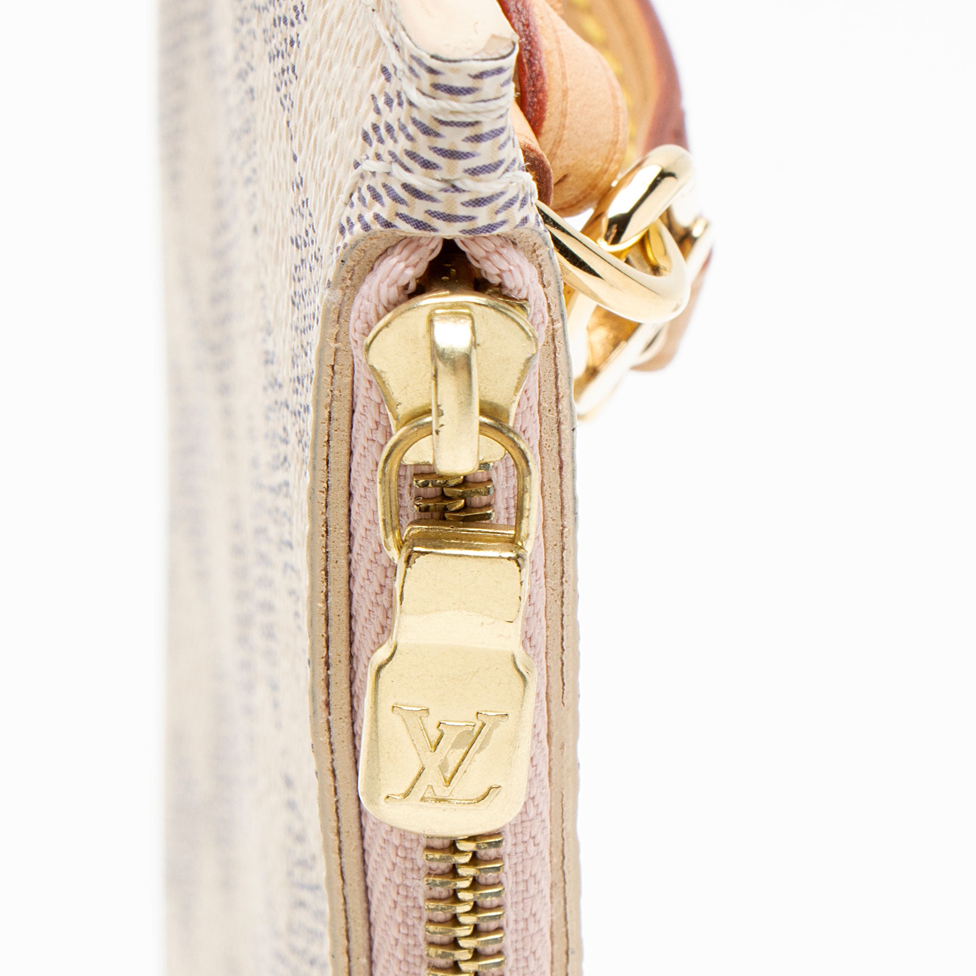 Louis Vuitton Damier Azur Neverfull MM Pochette