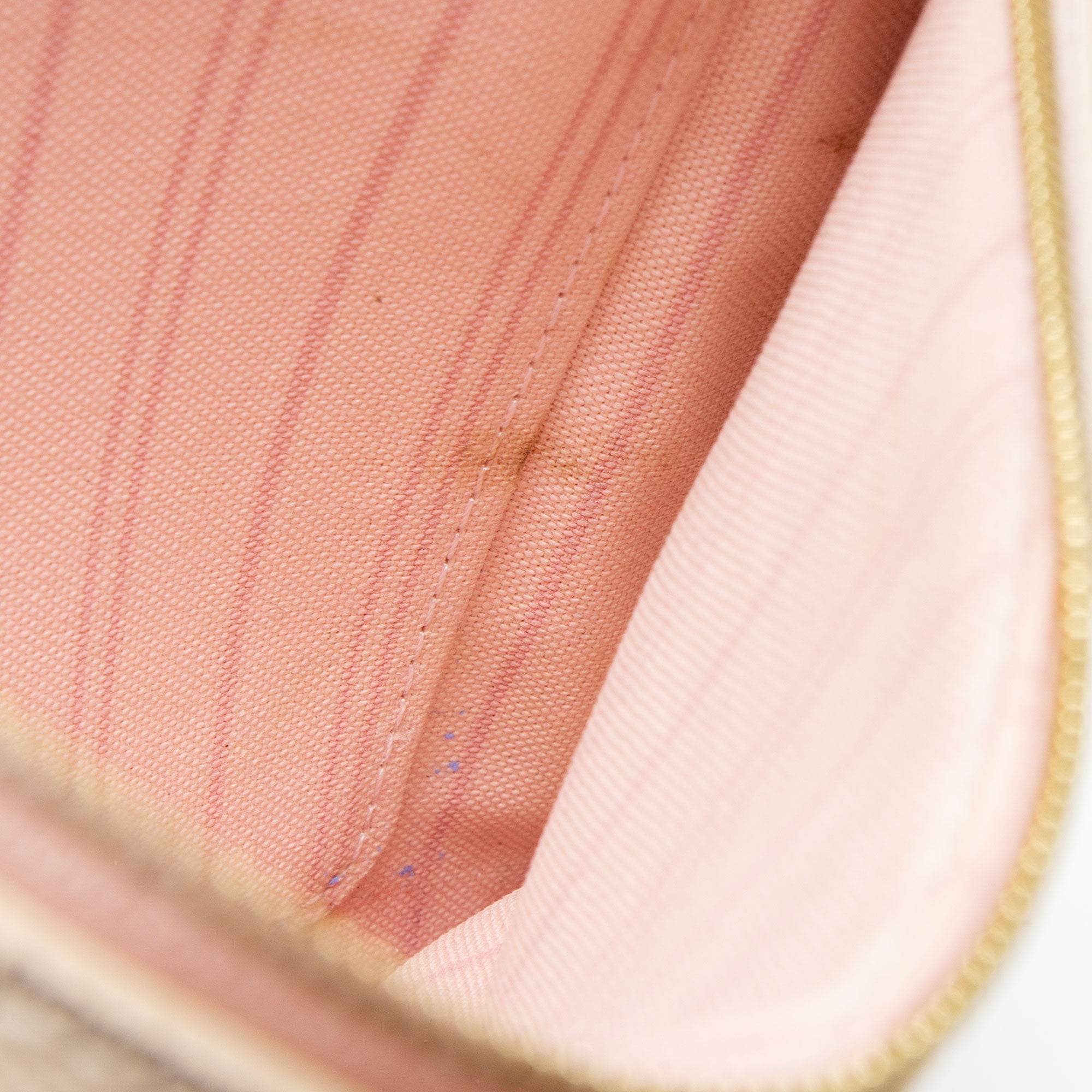 Louis Vuitton Damier Azur Neverfull MM Pochette